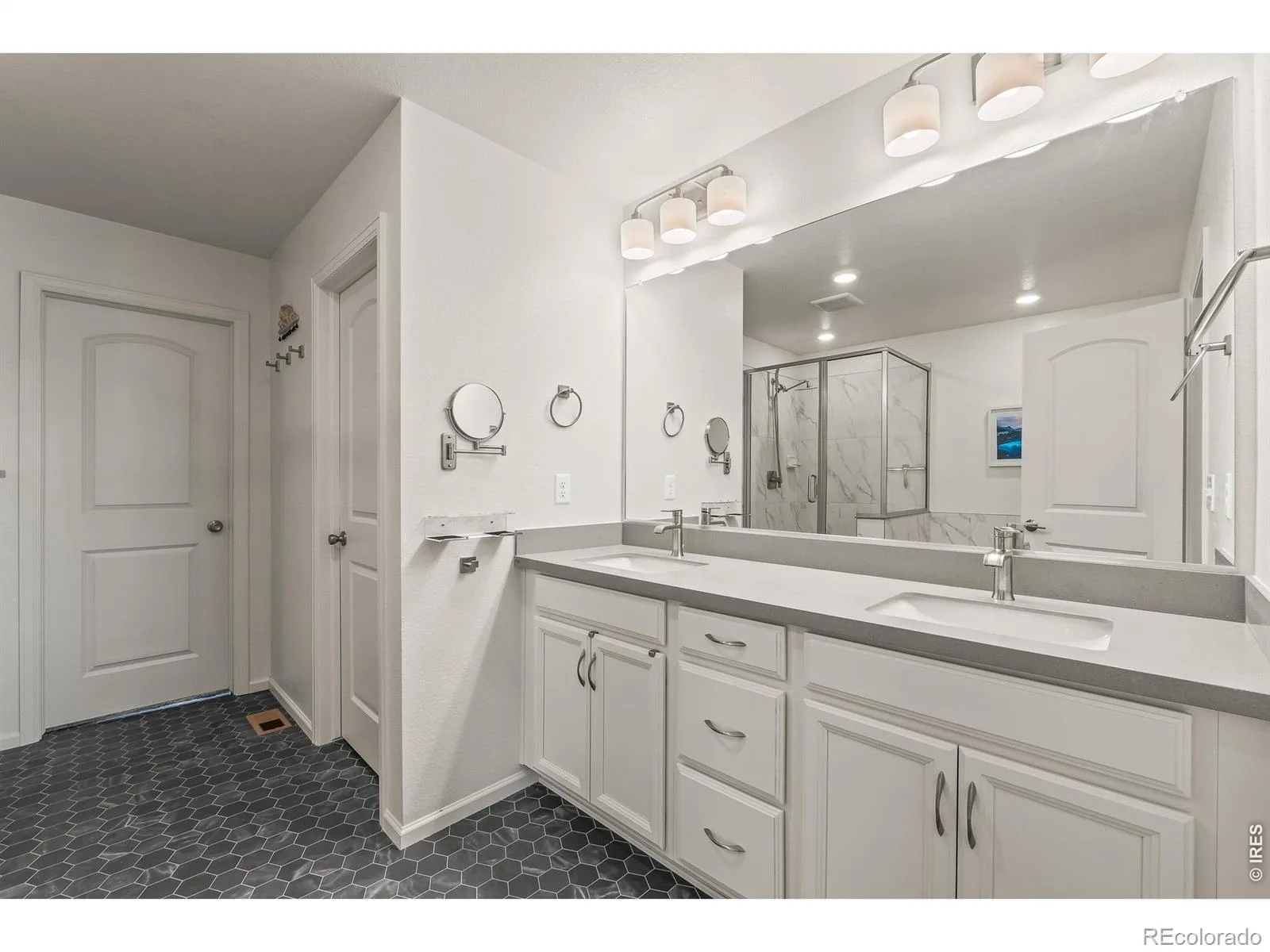 17563 W 93rd Place Arvada CO 80007 MLS #RECIR1063386 07062026124232 1600 32
