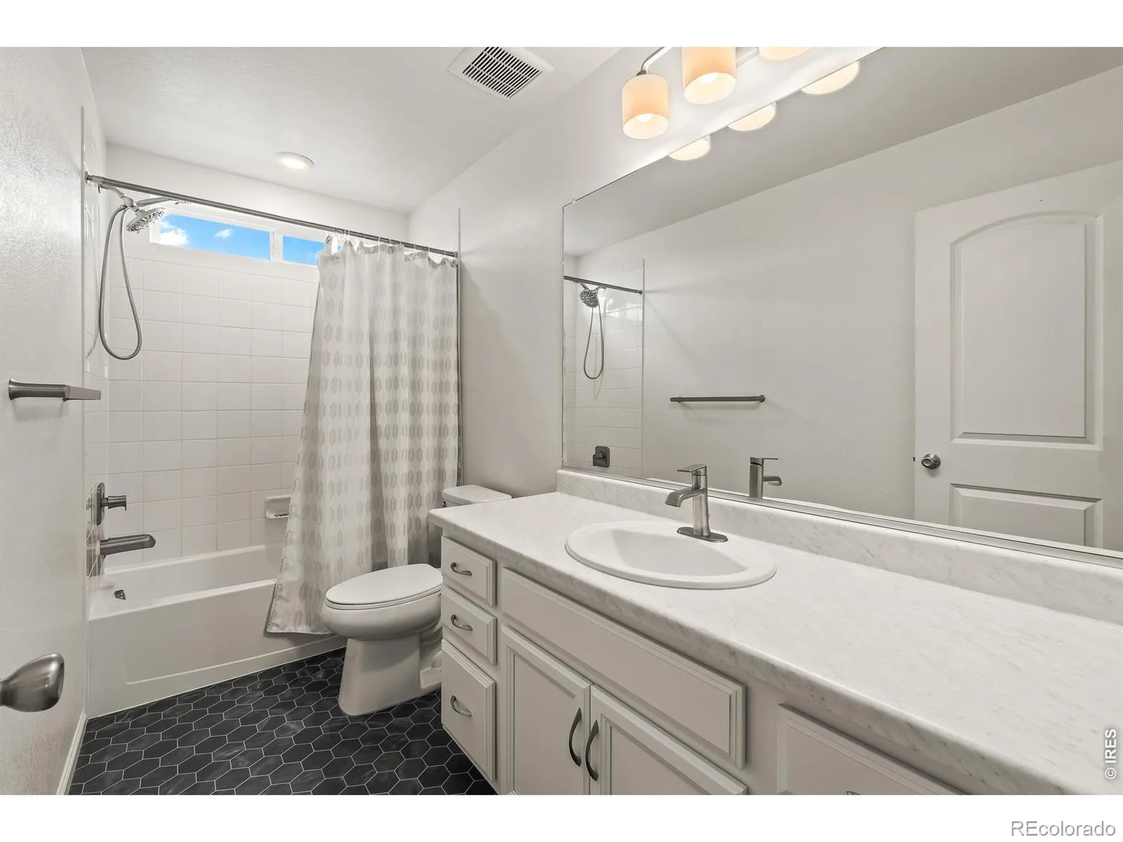 17563 W 93rd Place Arvada CO 80007 MLS #RECIR1063386 07062026124232 1600 36
