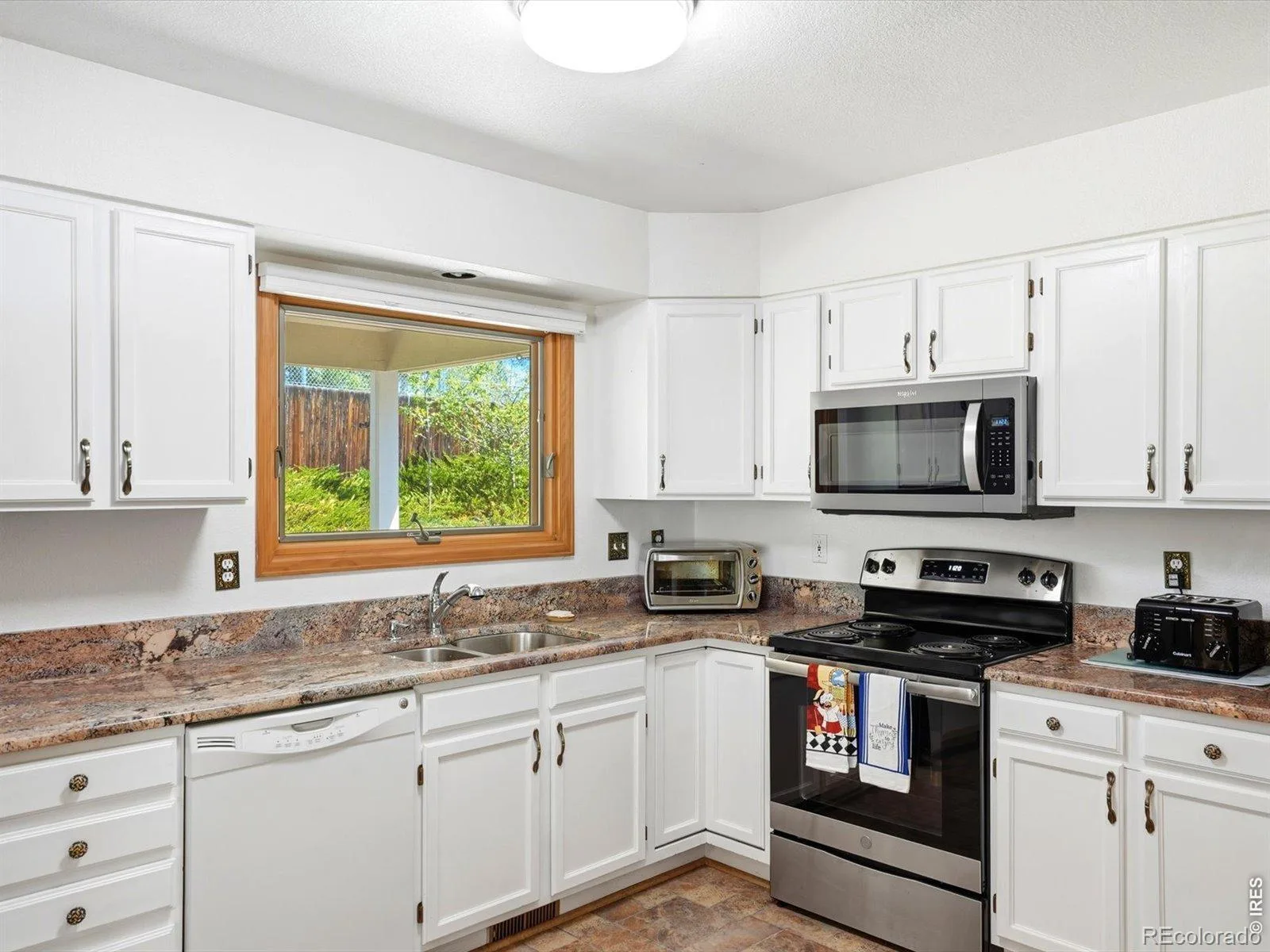 1620 16th Place Longmont CO 80501 | MLS #RECIR1063407 07062026165943 1600 11