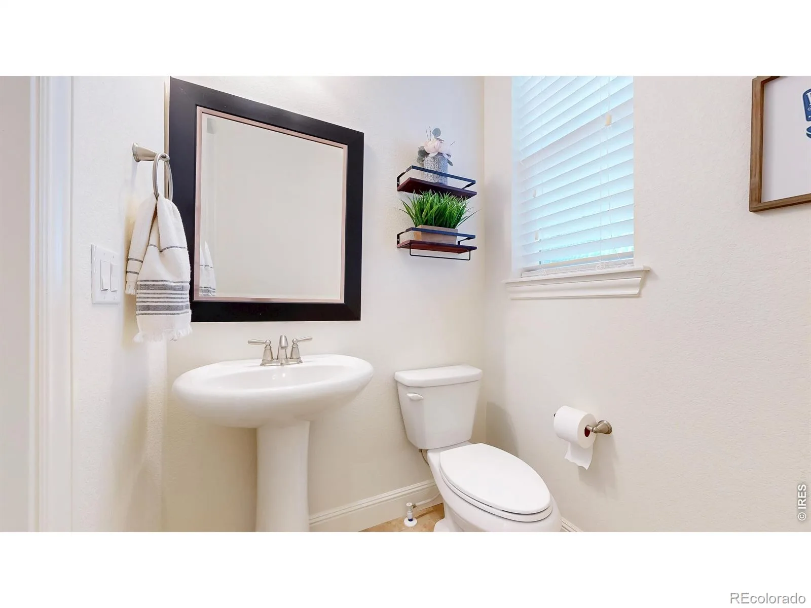 8465 Poppy Street Arvada CO 80007 MLS #RECIR1063553 07082026165310 1600 18