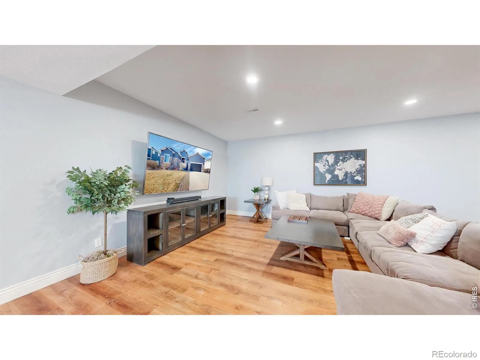 8465 Poppy Street Arvada CO 80007 MLS #RECIR1063553 07082026165310 1600 27