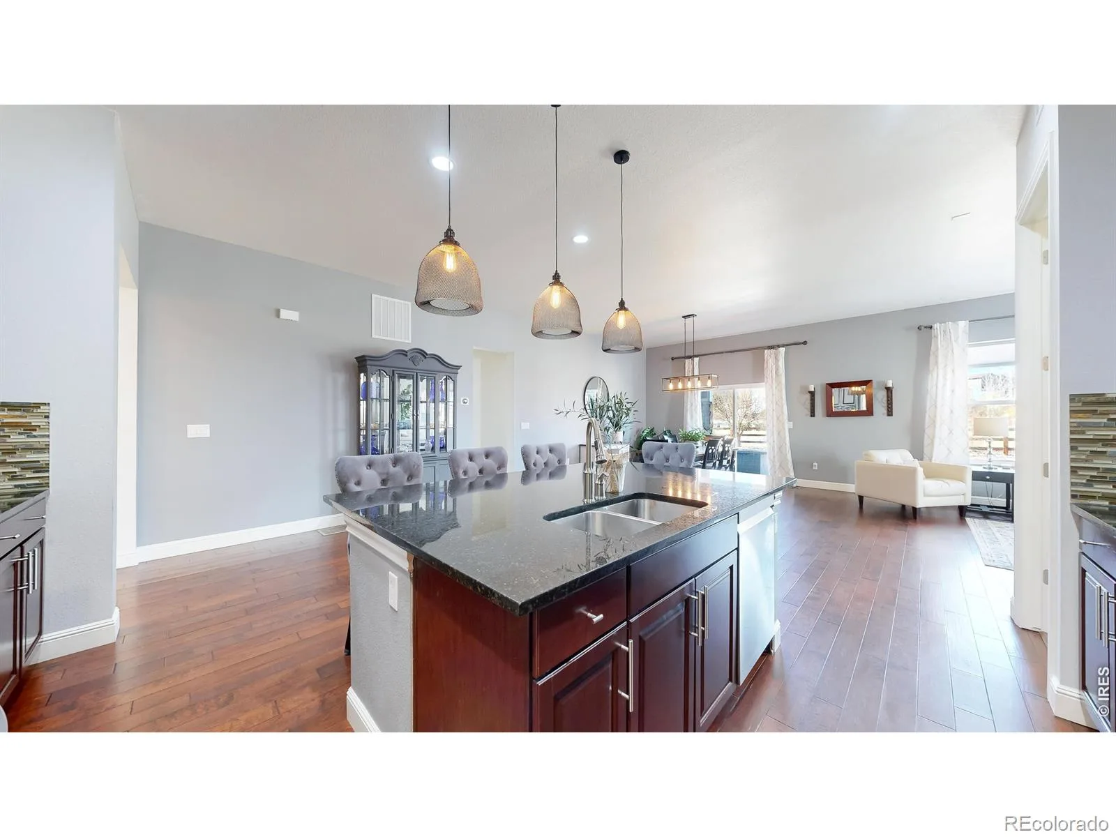 8465 Poppy Street Arvada CO 80007 MLS #RECIR1063553 07082026165310 1600 6