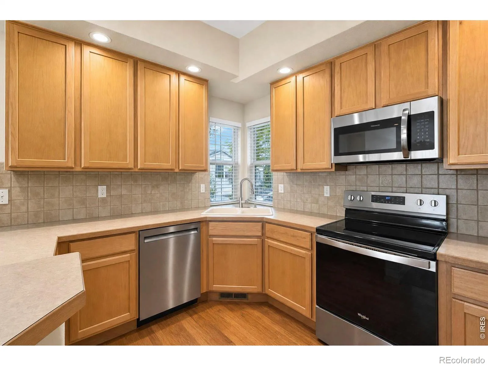 3963 Da Vinci Drive Longmont CO 80503 | MLS #RECIR1063580 07102026111214 1600 13