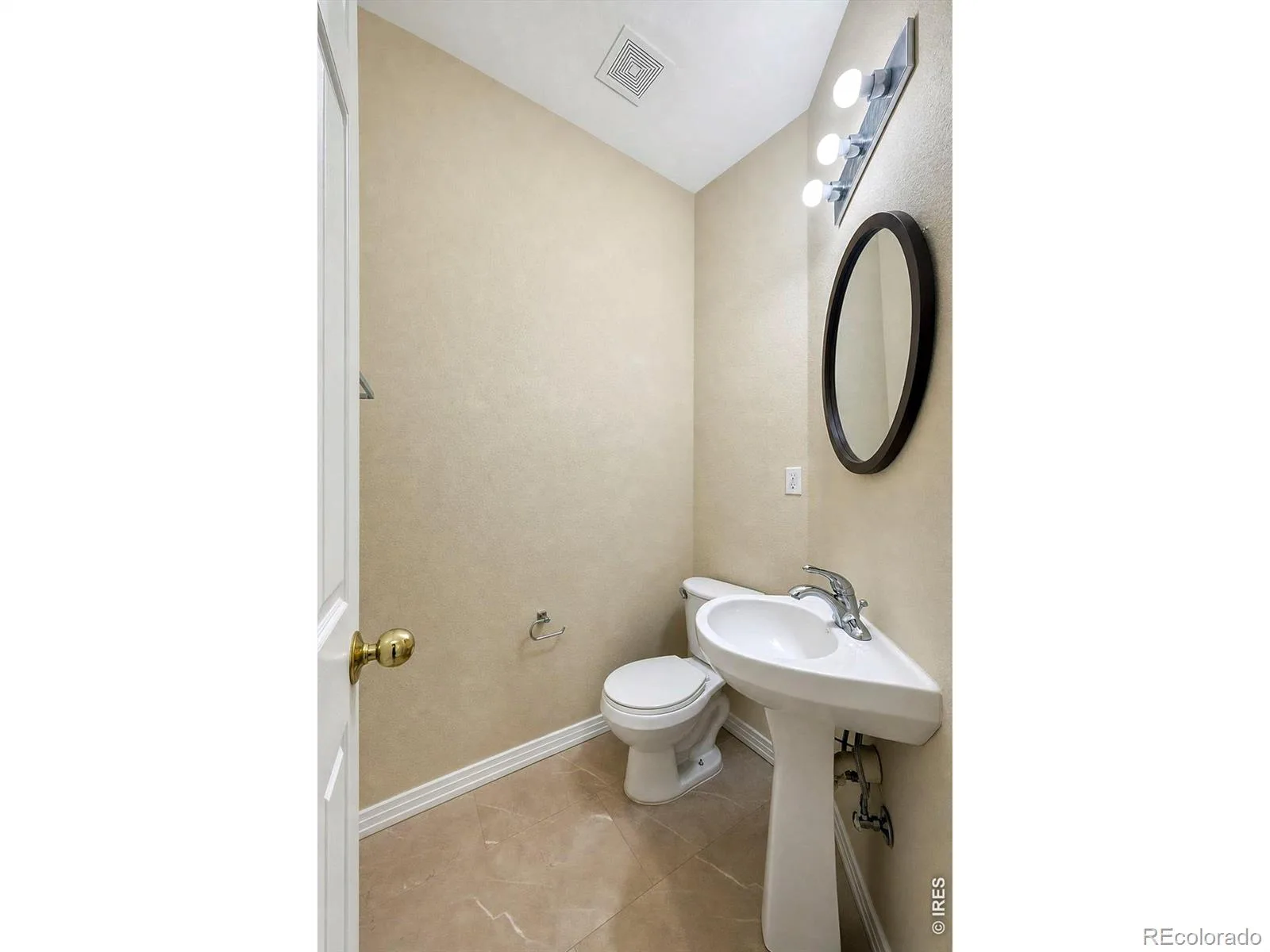 3963 Da Vinci Drive Longmont CO 80503 | MLS #RECIR1063580 07102026111214 1600 22