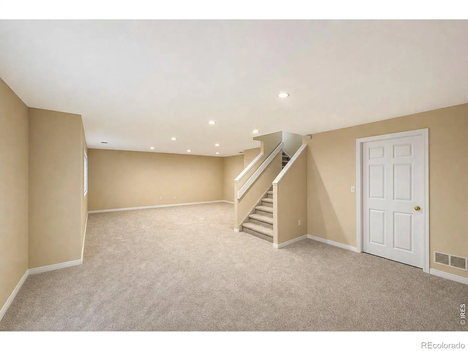 3963 Da Vinci Drive Longmont CO 80503 | MLS #RECIR1063580 07102026111214 1600 24
