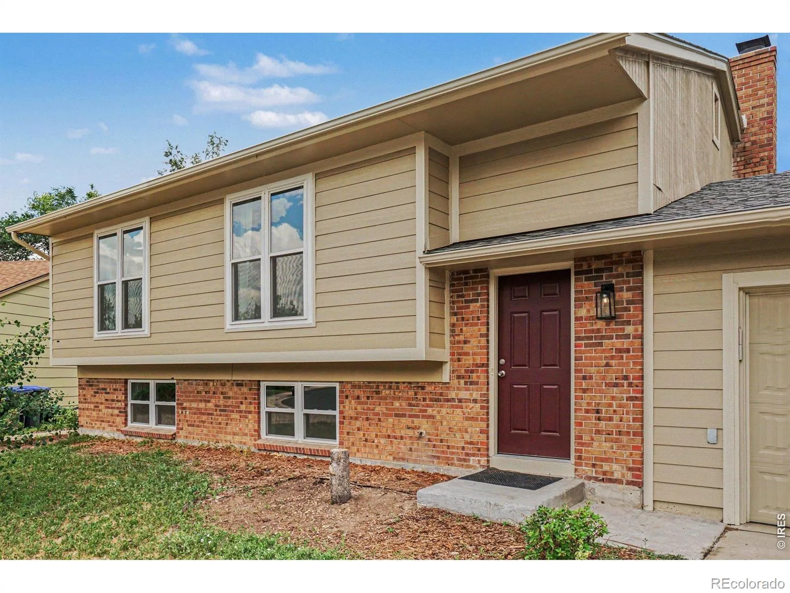 911 Harrison Drive Lafayette CO 80026 | MLS #RECIR1063583 07082026165538 1600 1