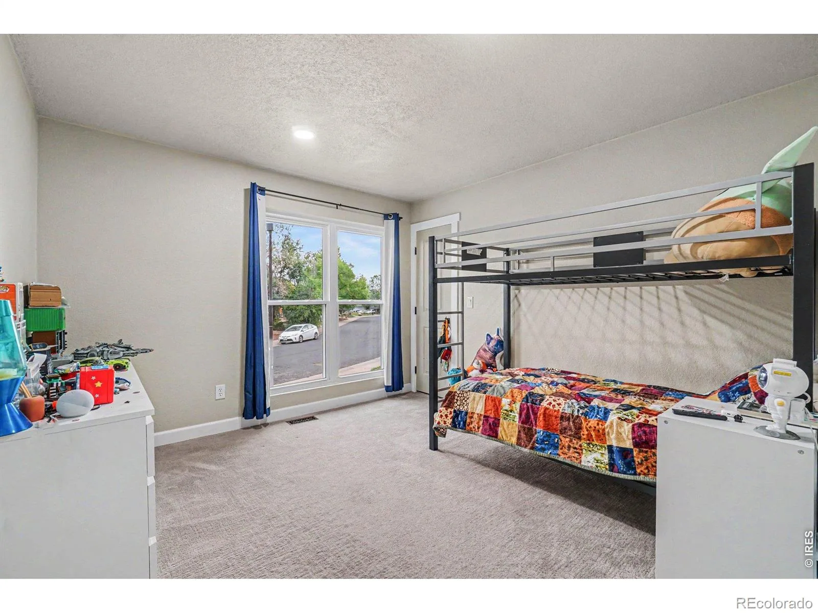 911 Harrison Drive Lafayette CO 80026 | MLS #RECIR1063583 07082026165538 1600 15