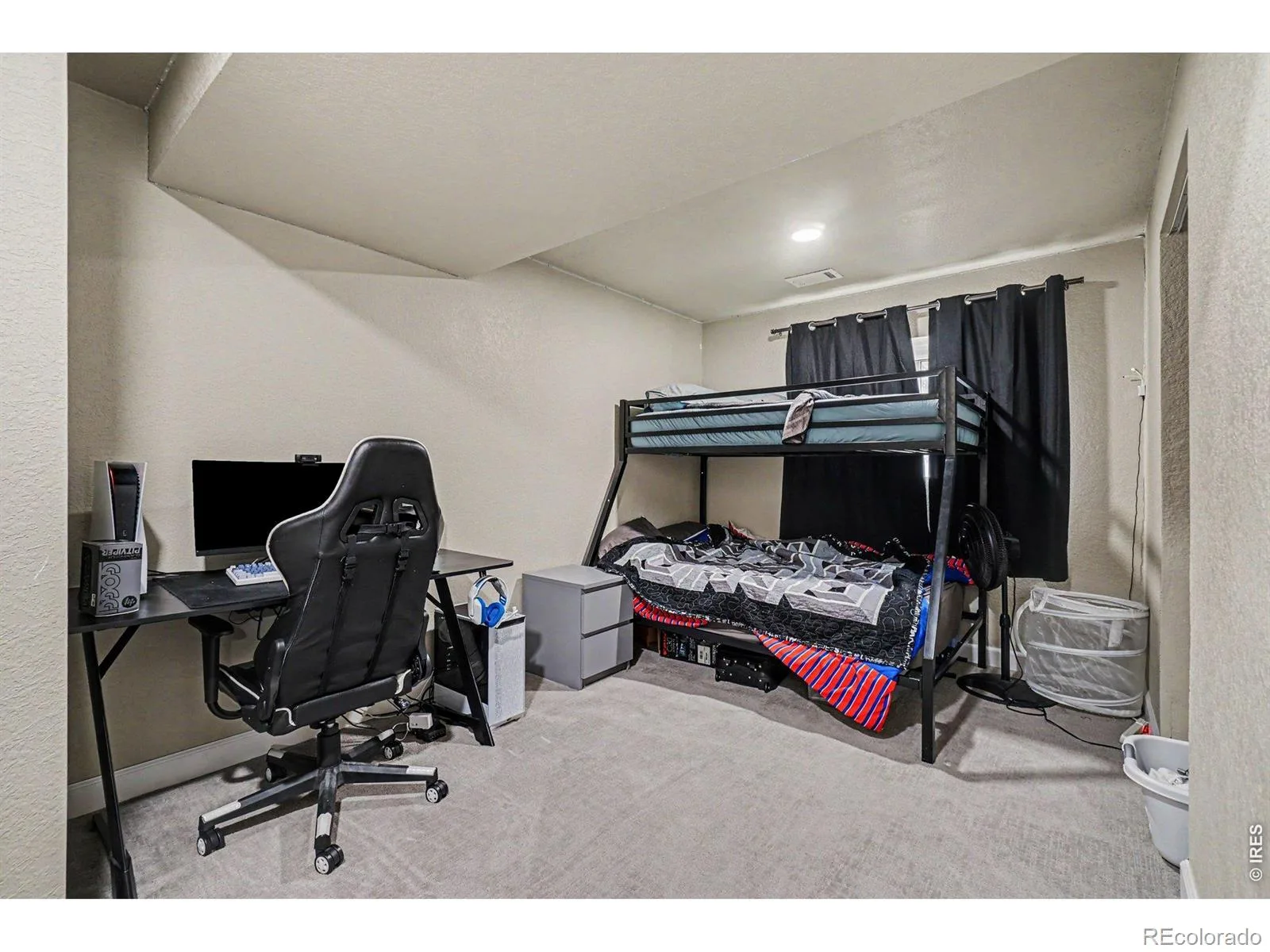 911 Harrison Drive Lafayette CO 80026 | MLS #RECIR1063583 07082026165538 1600 16