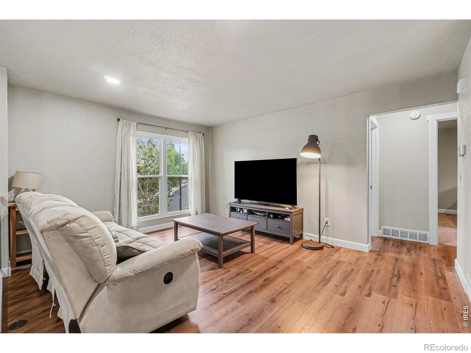 911 Harrison Drive Lafayette CO 80026 | MLS #RECIR1063583 07082026165538 1600 9