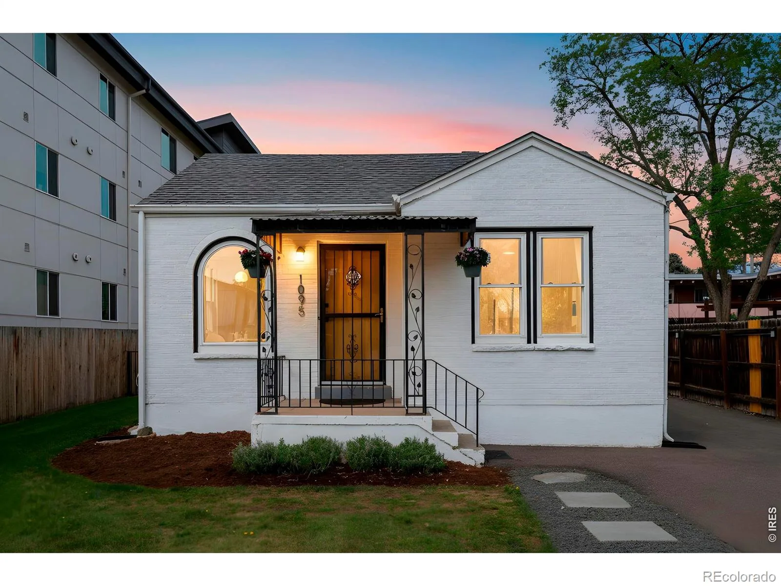 1095 Carr Street Lakewood CO 80214 MLS #RECIR1063586 07082026165246 1600 2
