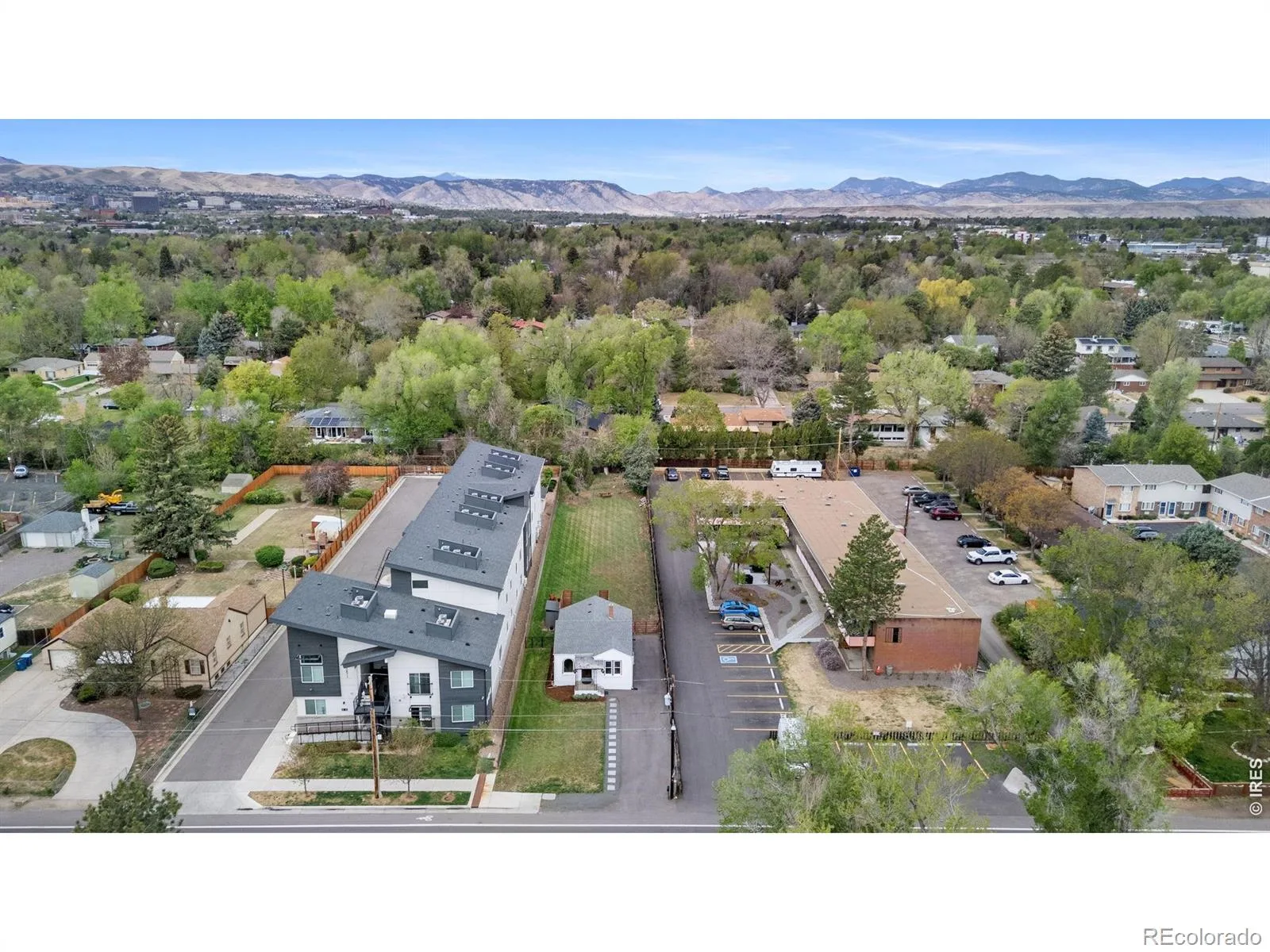 1095 Carr Street Lakewood CO 80214 MLS #RECIR1063586 07082026165246 1600 30
