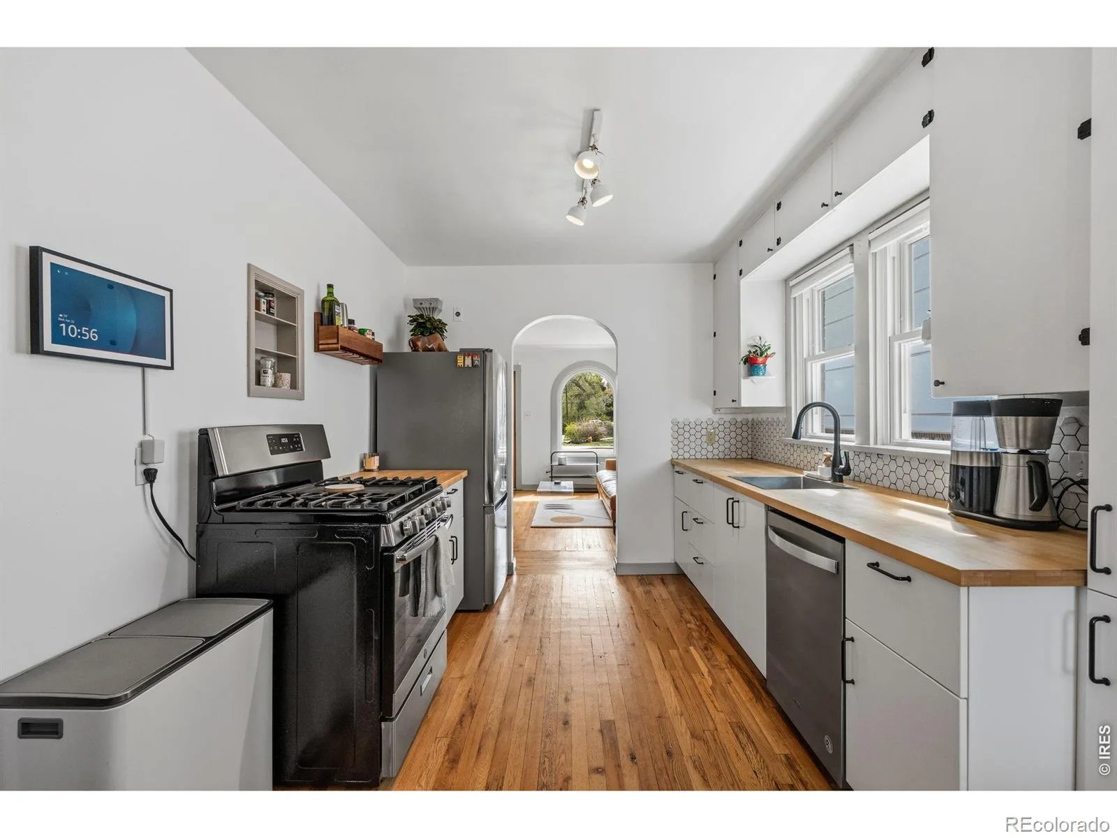 1095 Carr Street Lakewood CO 80214 MLS #RECIR1063586 07082026165246 1600 9