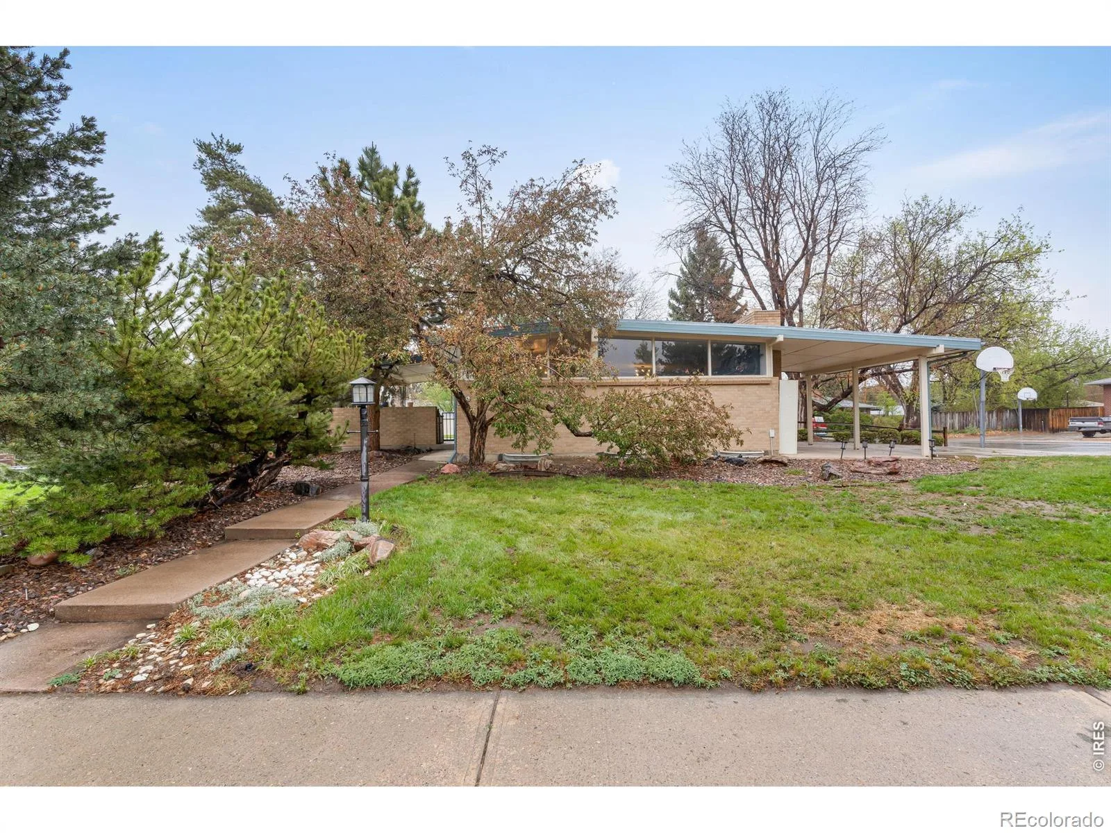 2795 E Euclid Avenue Centennial CO 80121 MLS #RECIR1063736 07092026220031 1600 27