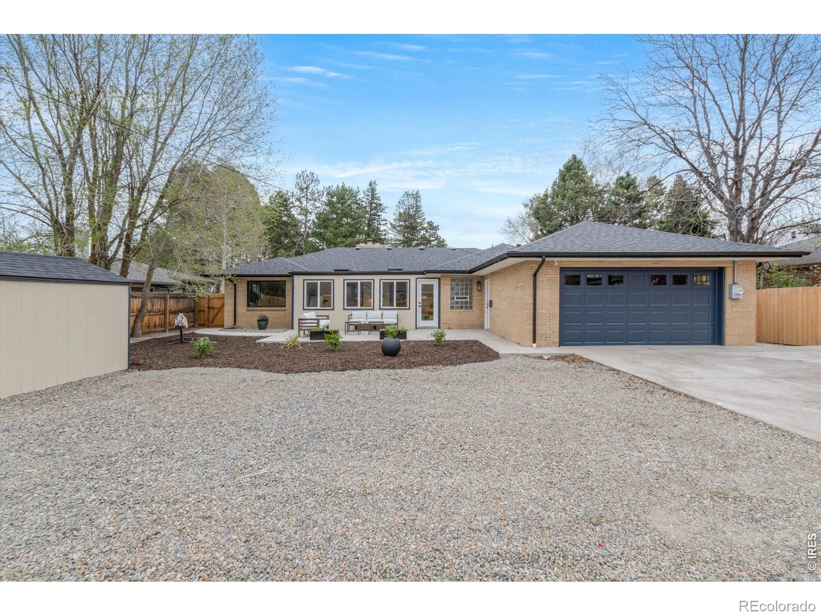 2015 N Monaco Denver CO 80207 MLS #RECIR1063748 07092026193936 1600 45