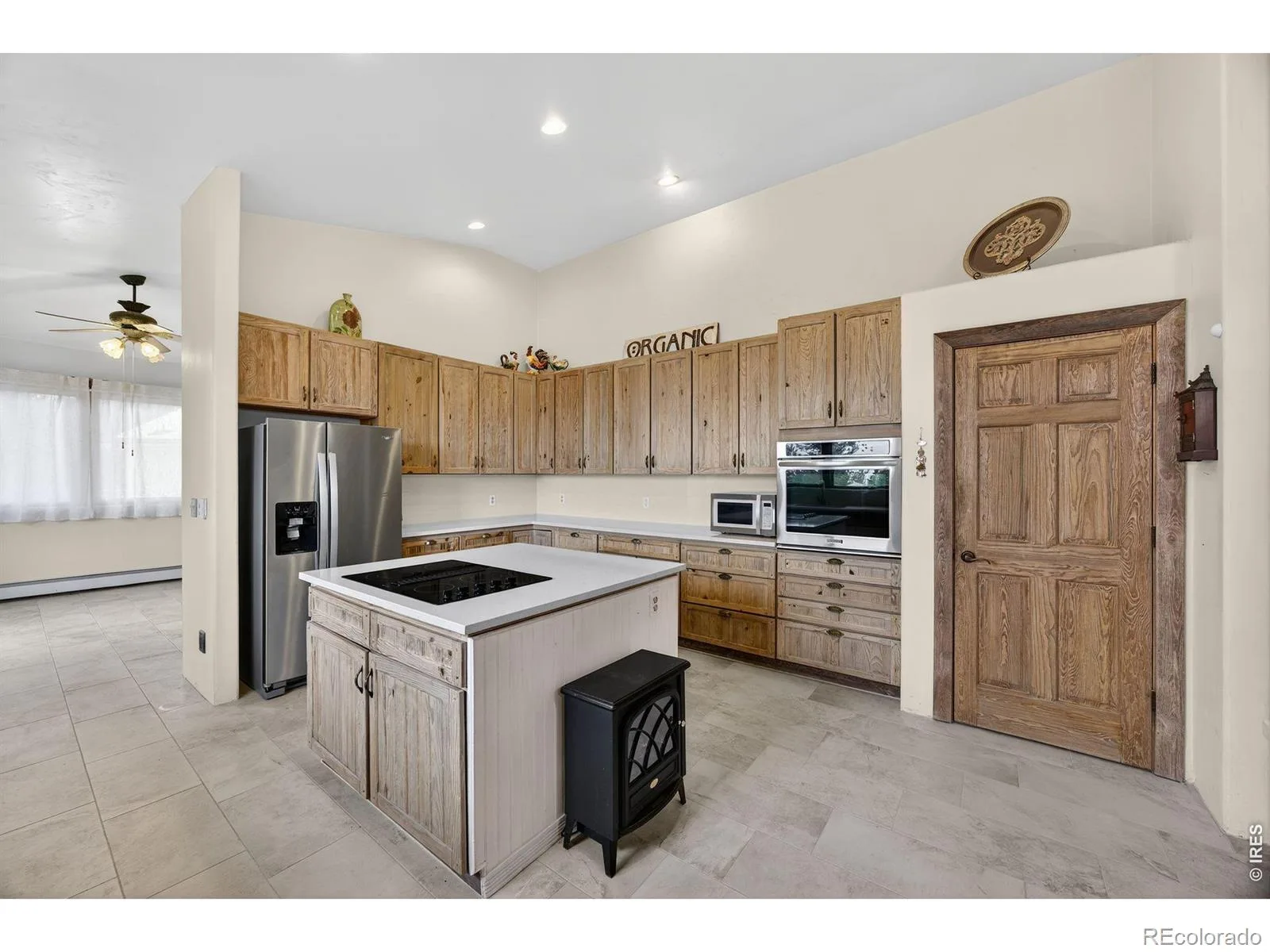 12291 S Critchell Lane Littleton CO 80127 | MLS #REC4121129 07102026033648 1600 14