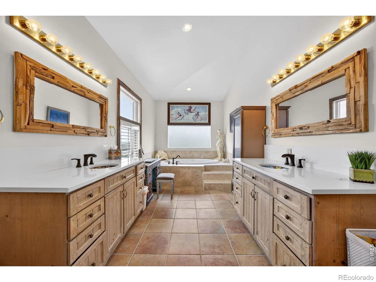 12291 S Critchell Lane Littleton CO 80127 | MLS #REC4121129 07102026033648 1600 21