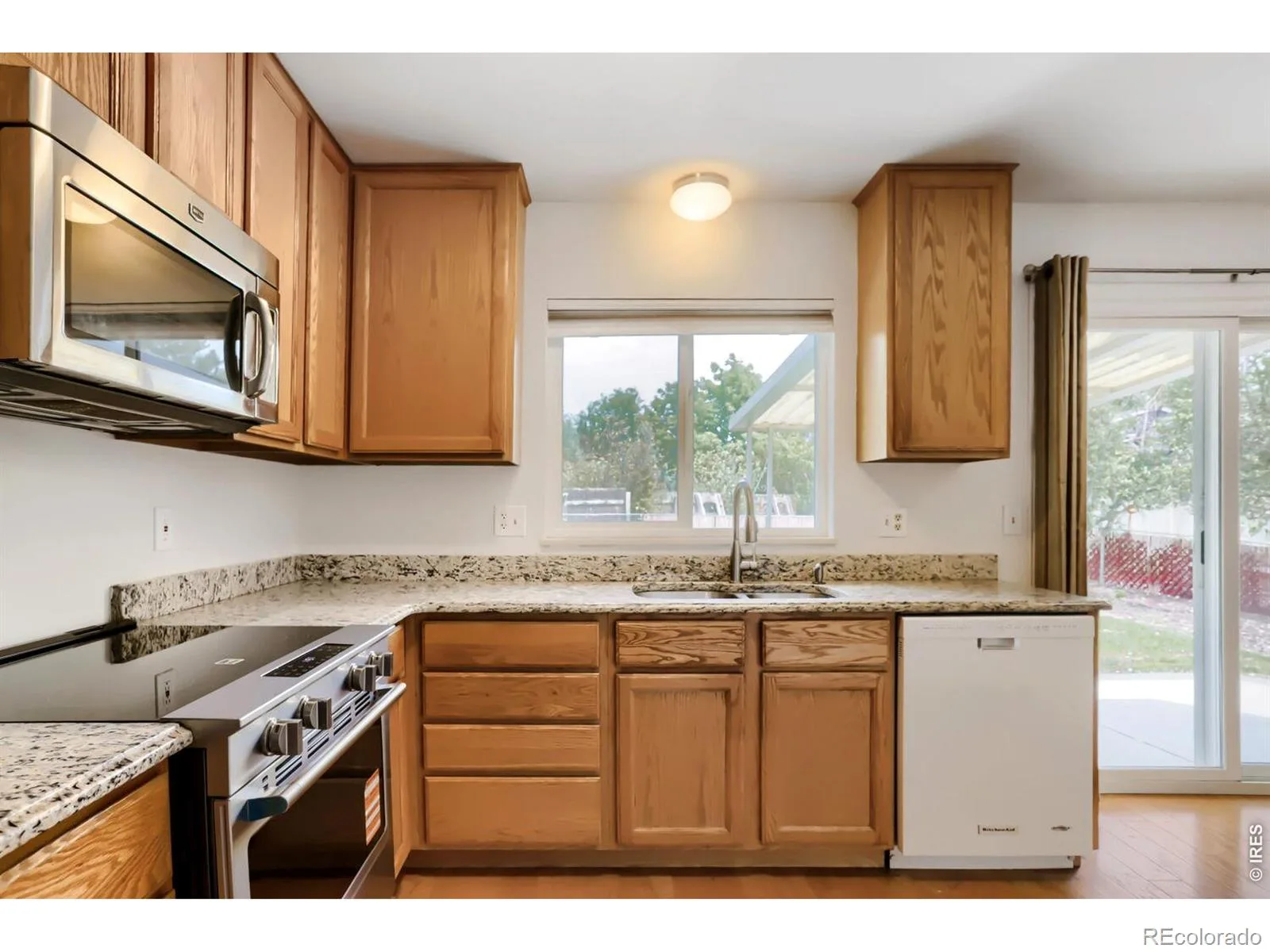 621 Glenwood Drive Lafayette CO 80026 | MLS #RECIR1063880 08112026003814 1600 6