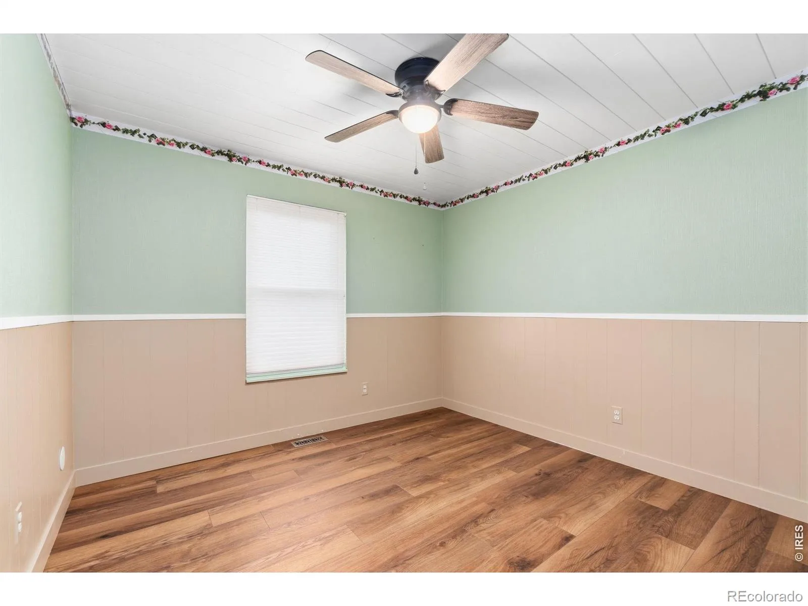 13571 Sheridan Boulevard Broomfield CO 80020 MLS #RECIR1063911 07132026064531 1600 12