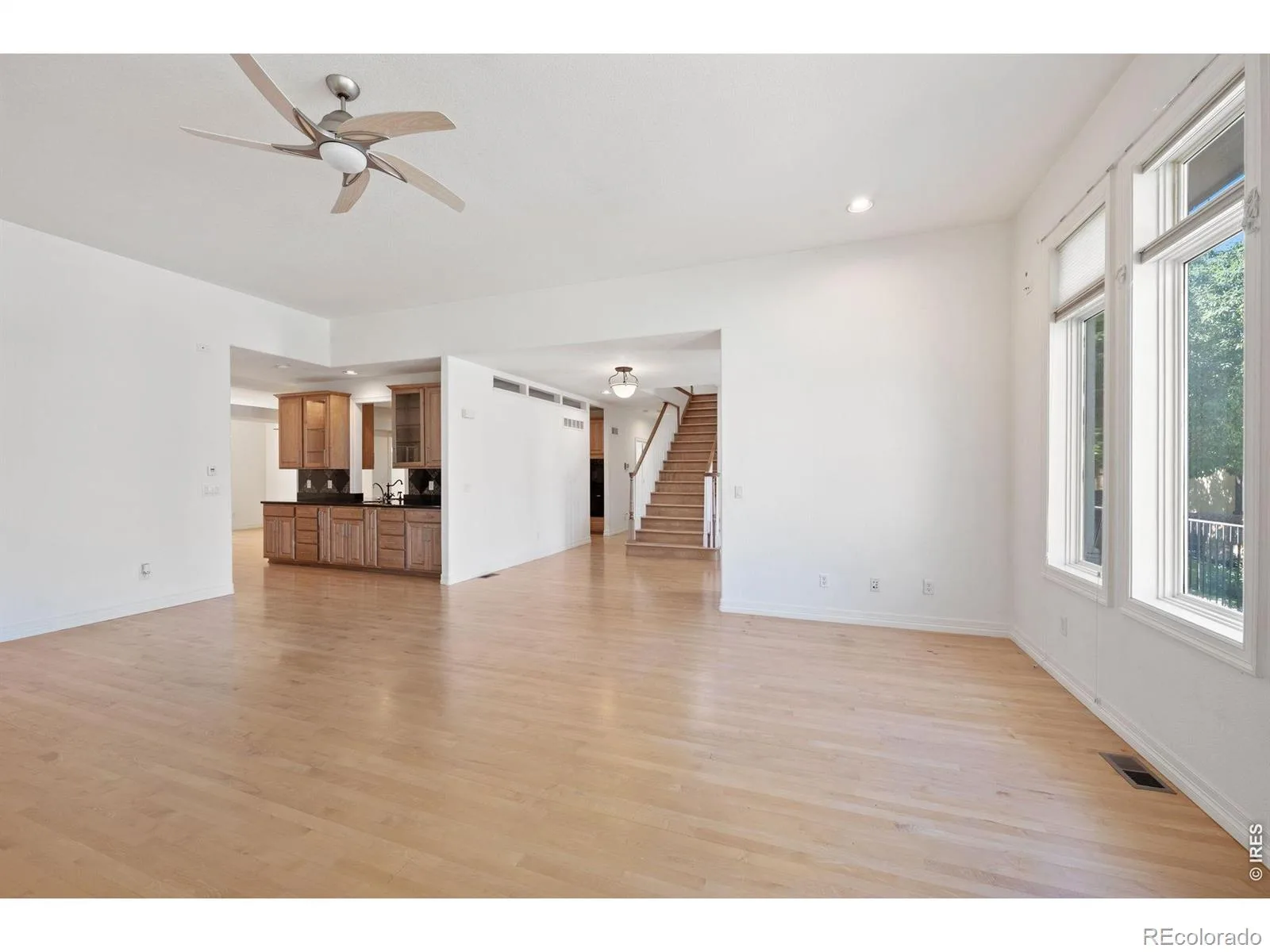 977 Thorncreek Court Thornton CO 80241 | MLS #RECIR1063968 07132026064138 1600 6