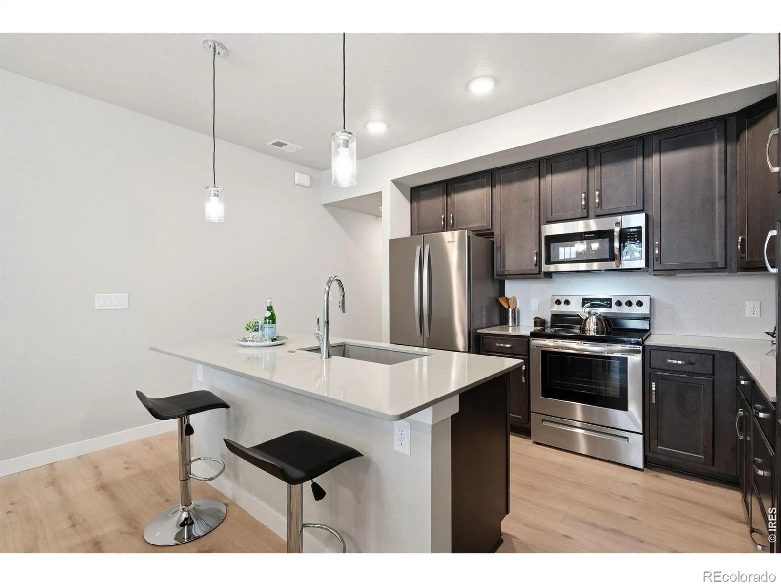 350 High Point Drive #108 #C Longmont CO 80504 | MLS #RECIR1064005 07302026151828 1600 8