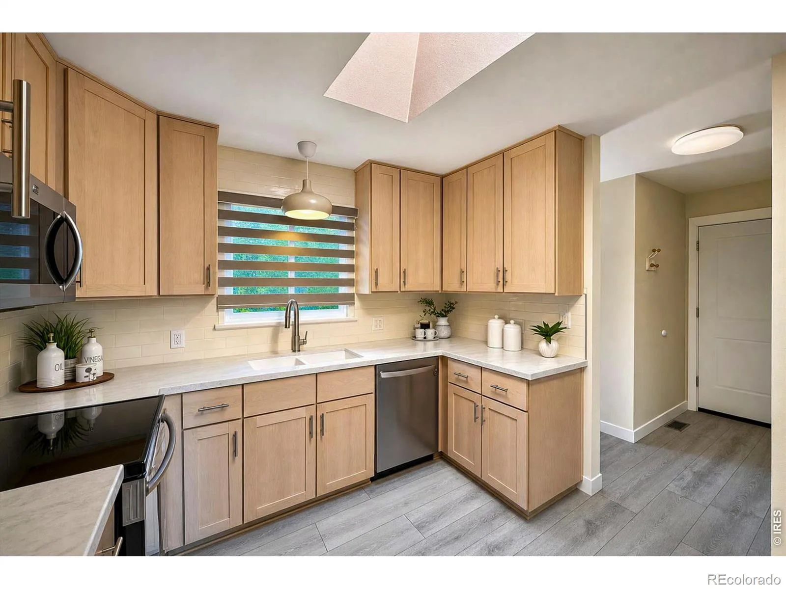 300 Crestridge Lane Longmont CO 80501 | MLS #RECIR1064092 07242026020541 1600 13