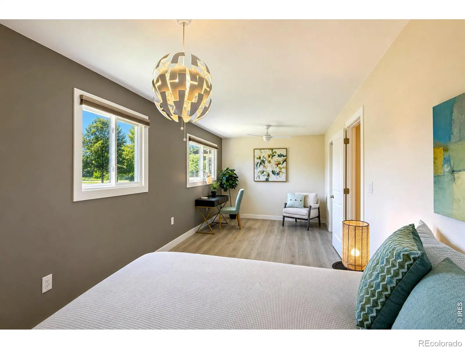 300 Crestridge Lane Longmont CO 80501 | MLS #RECIR1064092 07242026020541 1600 25