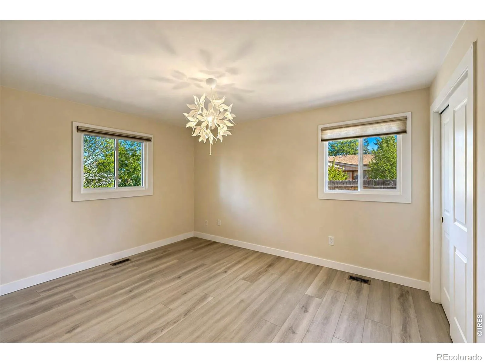 300 Crestridge Lane Longmont CO 80501 | MLS #RECIR1064092 07242026020541 1600 32