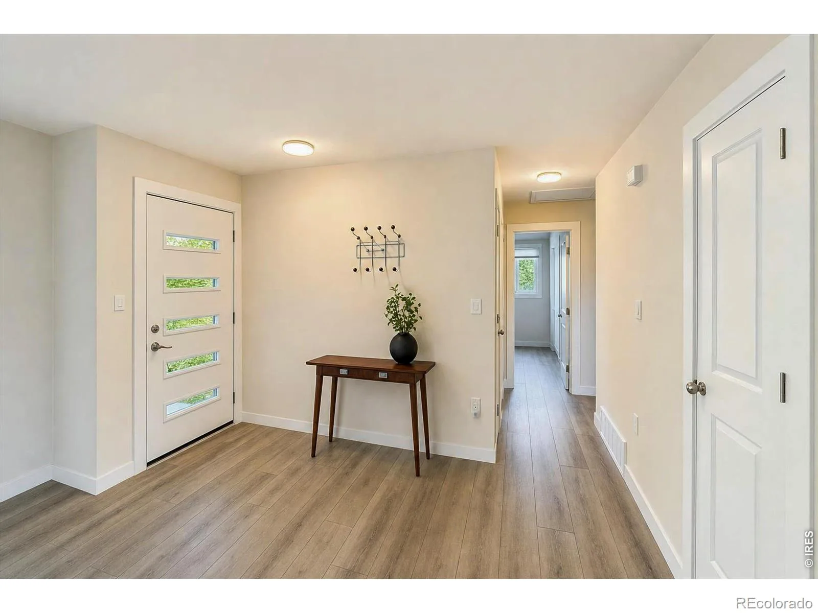 300 Crestridge Lane Longmont CO 80501 | MLS #RECIR1064092 07242026020541 1600 4