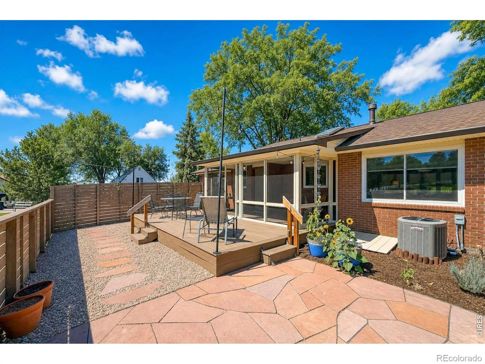300 Crestridge Lane Longmont CO 80501 | MLS #RECIR1064092 07242026020541 1600 43
