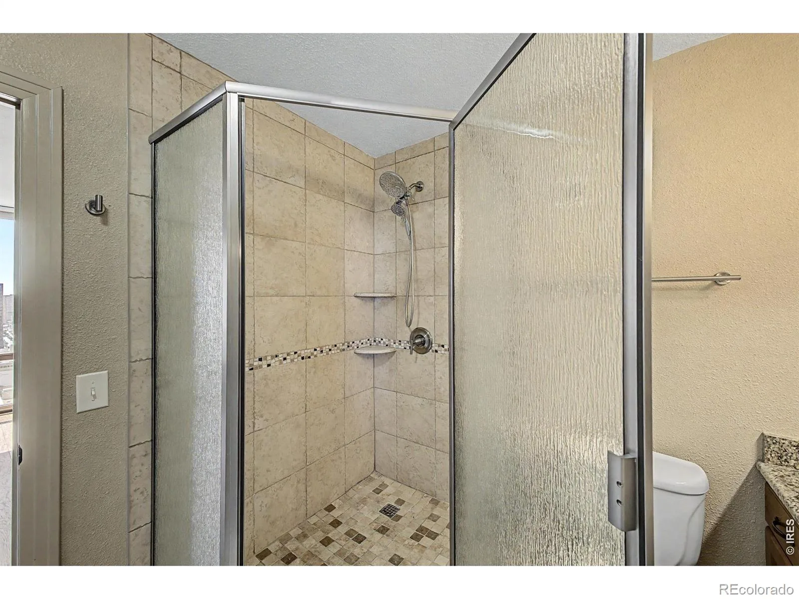 1625 Larimer Street #2805 Denver CO 80202 MLS #RECIR1064121 07142026172426 1600 24