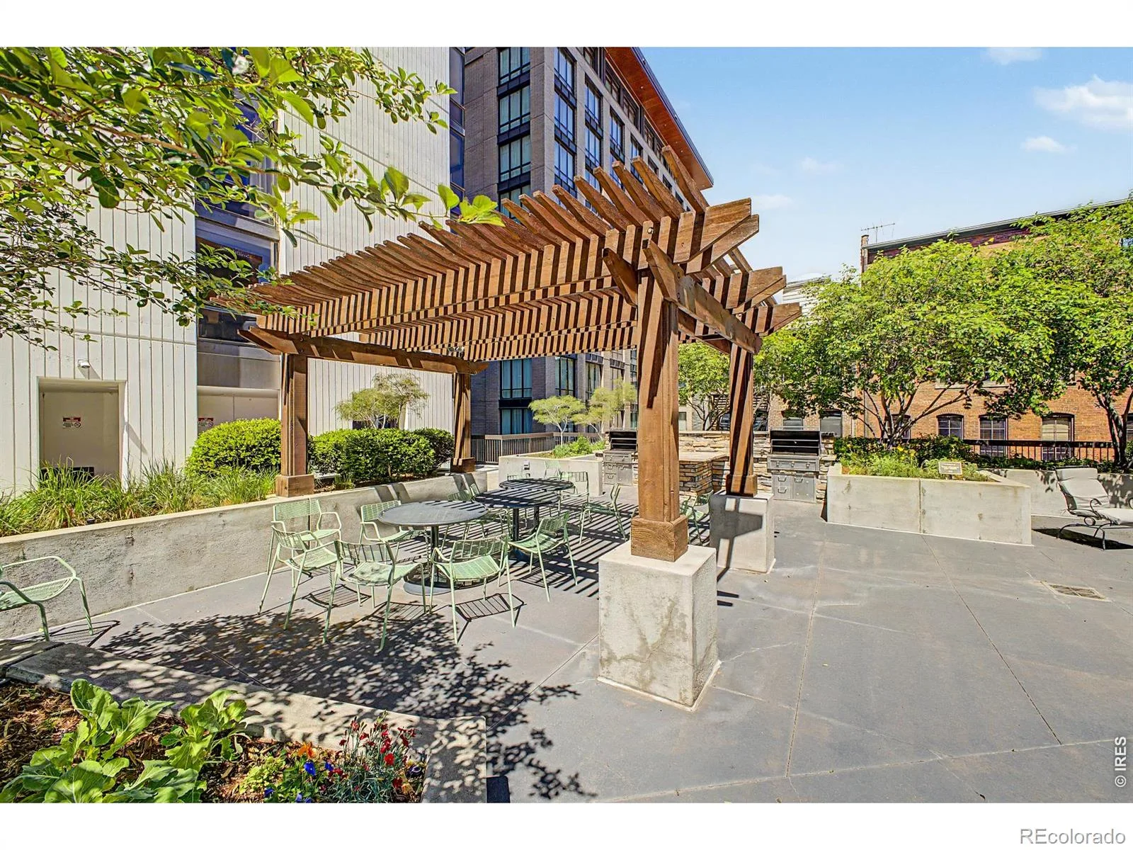 1625 Larimer Street #2805 Denver CO 80202 MLS #RECIR1064121 07142026172426 1600 33