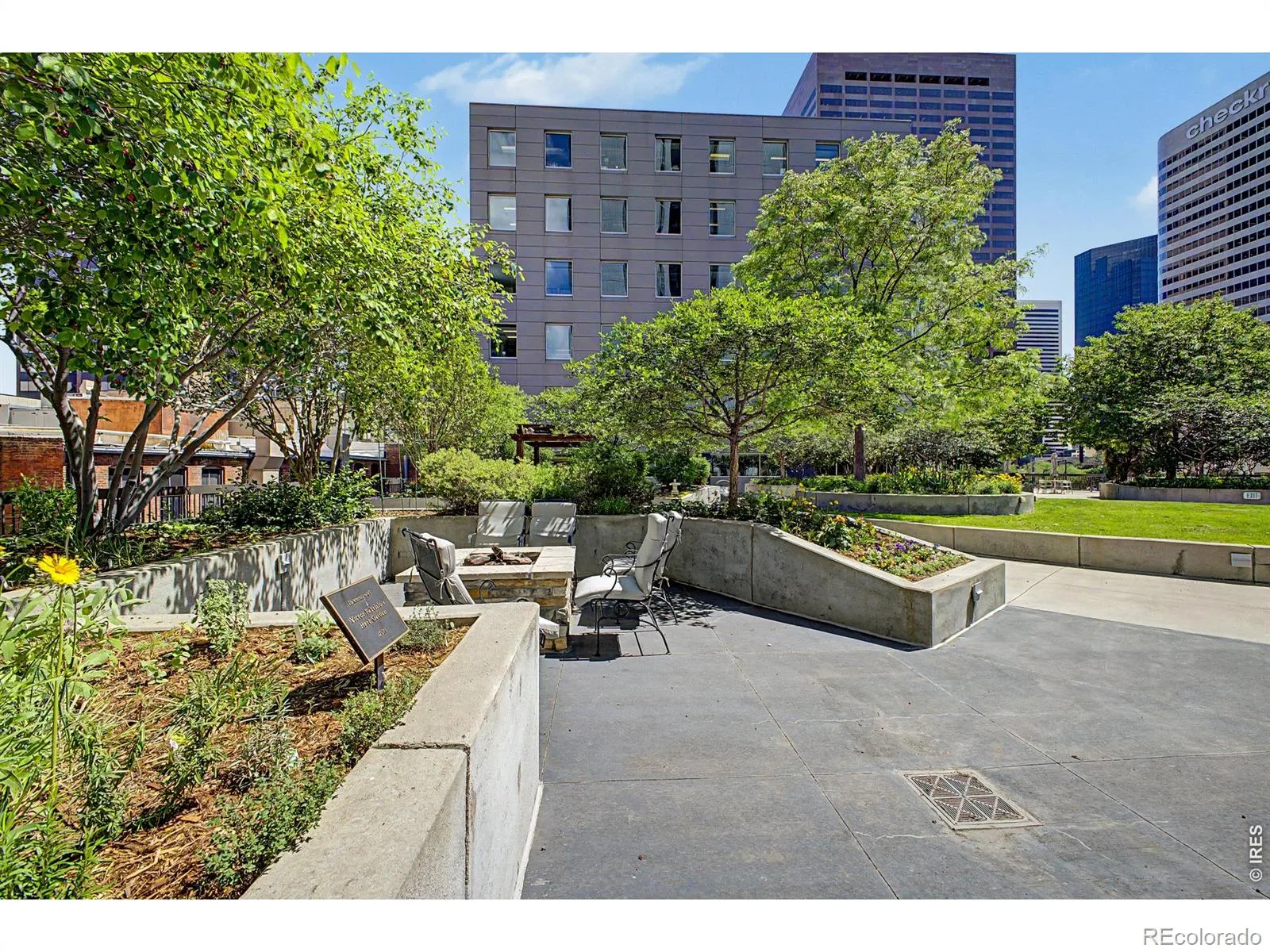 1625 Larimer Street #2805 Denver CO 80202 MLS #RECIR1064121 07142026172426 1600 36