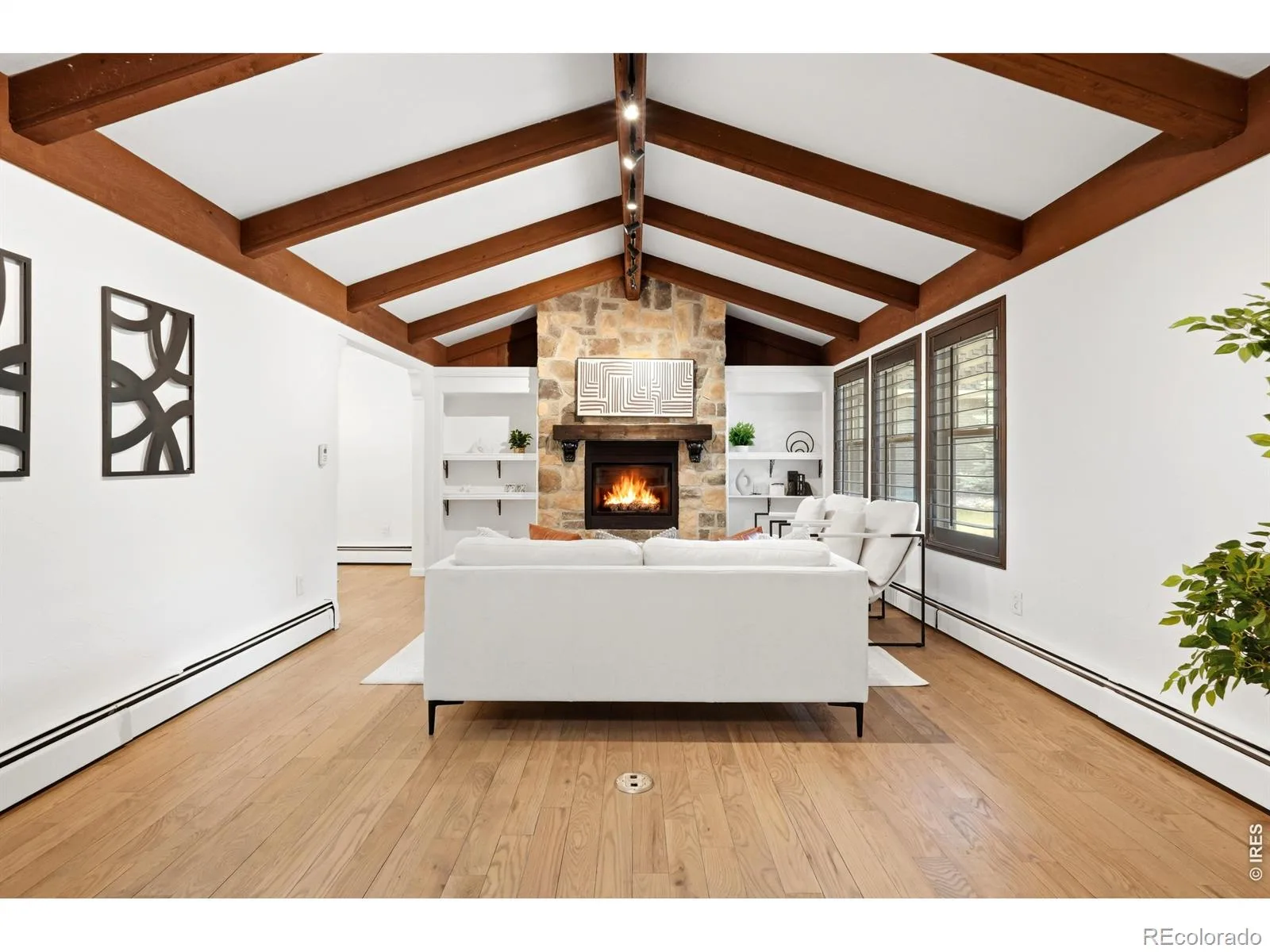 5000 S Chester Street Greenwood Village CO 80111 | MLS #RECIR1064125 08262026222744 1600 23