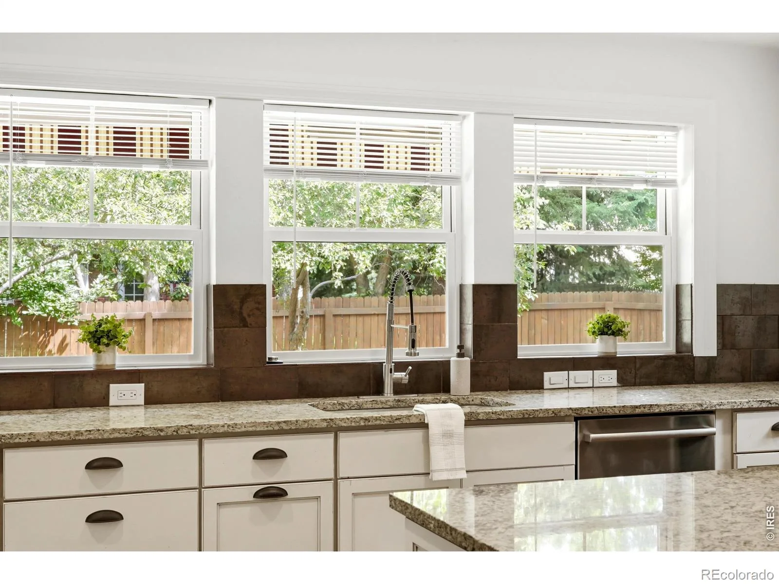 5000 S Chester Street Greenwood Village CO 80111 | MLS #RECIR1064125 08262026222744 1600 27