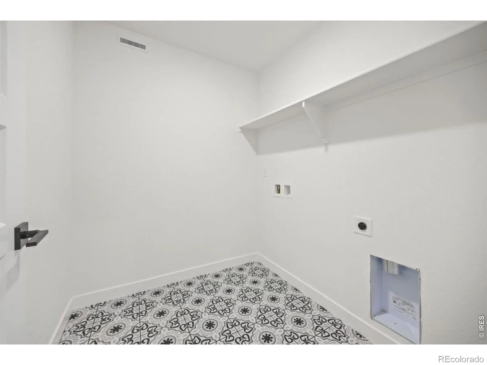 141 Washington Street Erie CO 80516 | MLS #RECIR1064137 07142026183946 1600 14