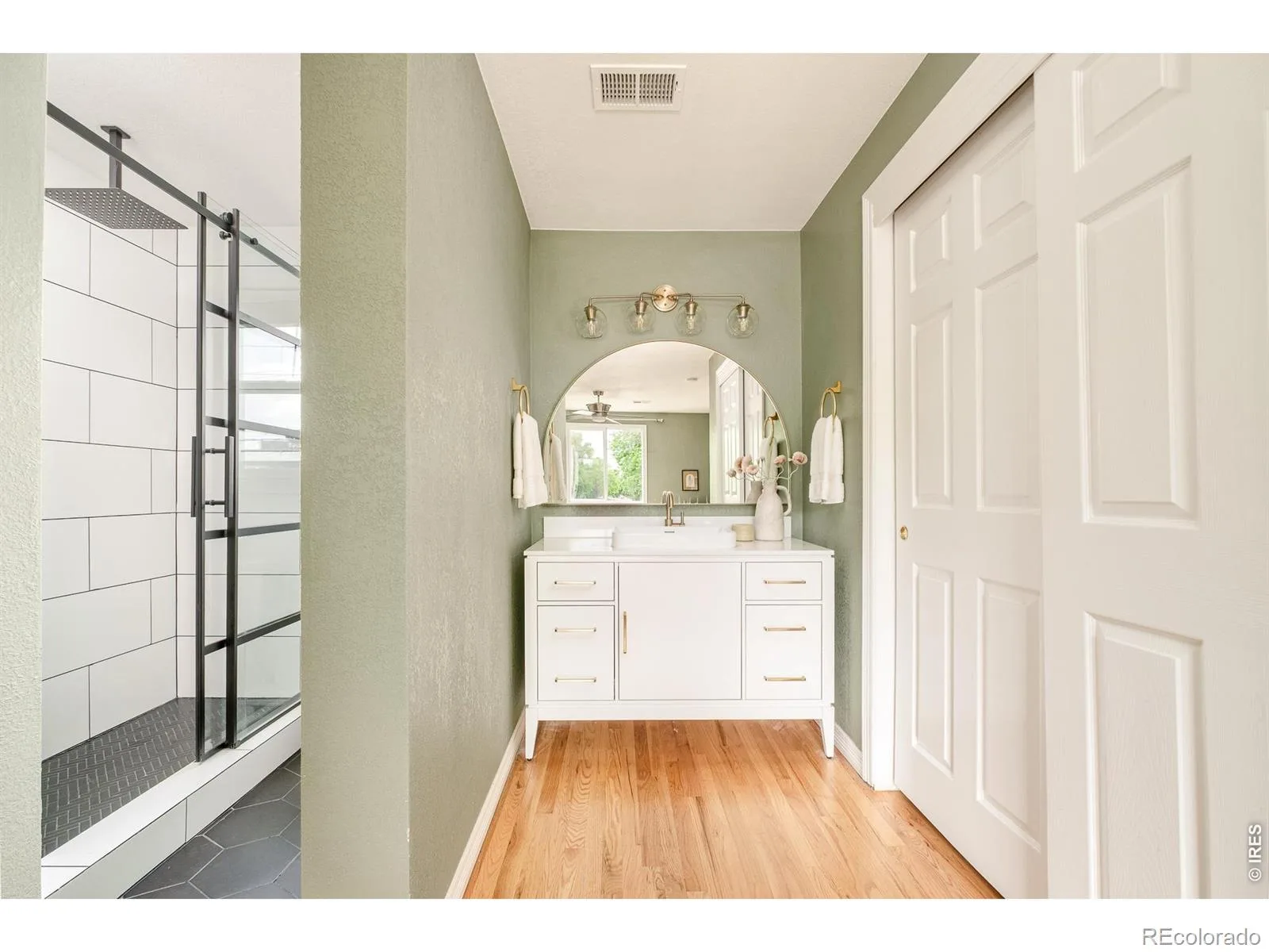 1989 S Kearney Way Denver CO 80224 MLS #RECIR1064148 07142026194413 1600 21