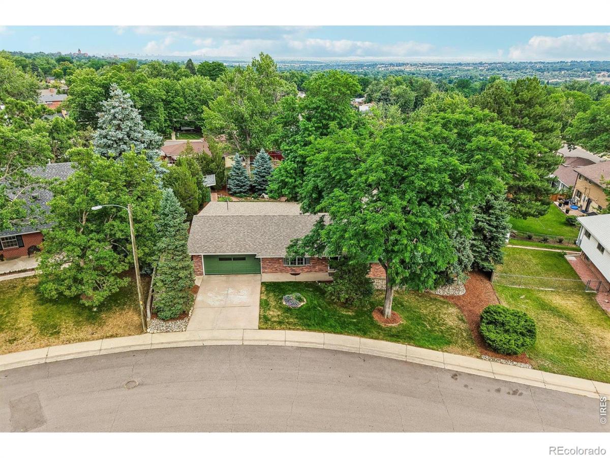 2720 S Chase Way Denver CO 80227 | MLS #REC8737363 MLS #REC8737363 image #0