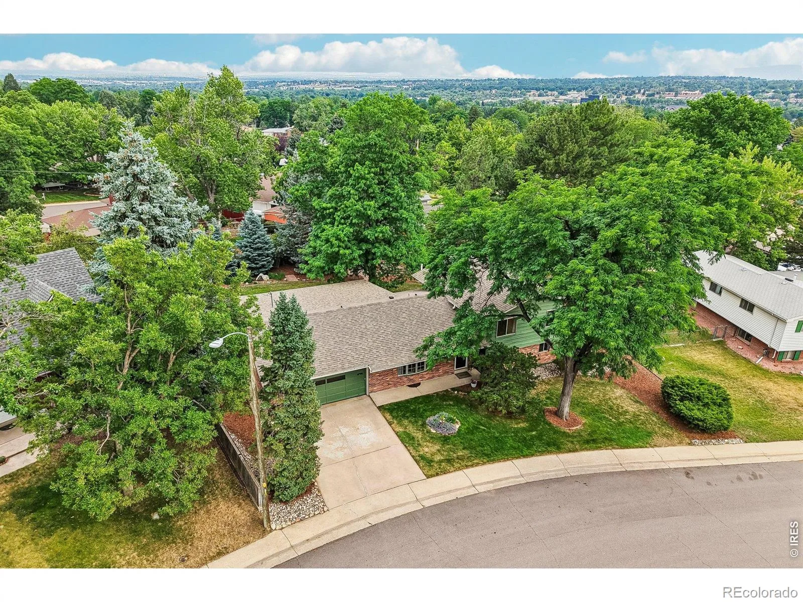 2720 S Chase Way Denver CO 80227 | MLS #REC8737363 07142026194312 1600 3