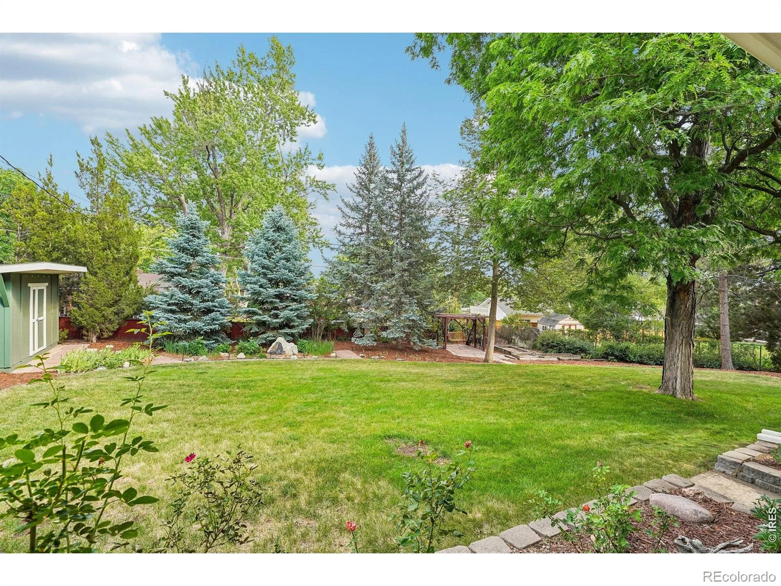2720 S Chase Way Denver CO 80227 | MLS #REC8737363 07142026194312 1600 40