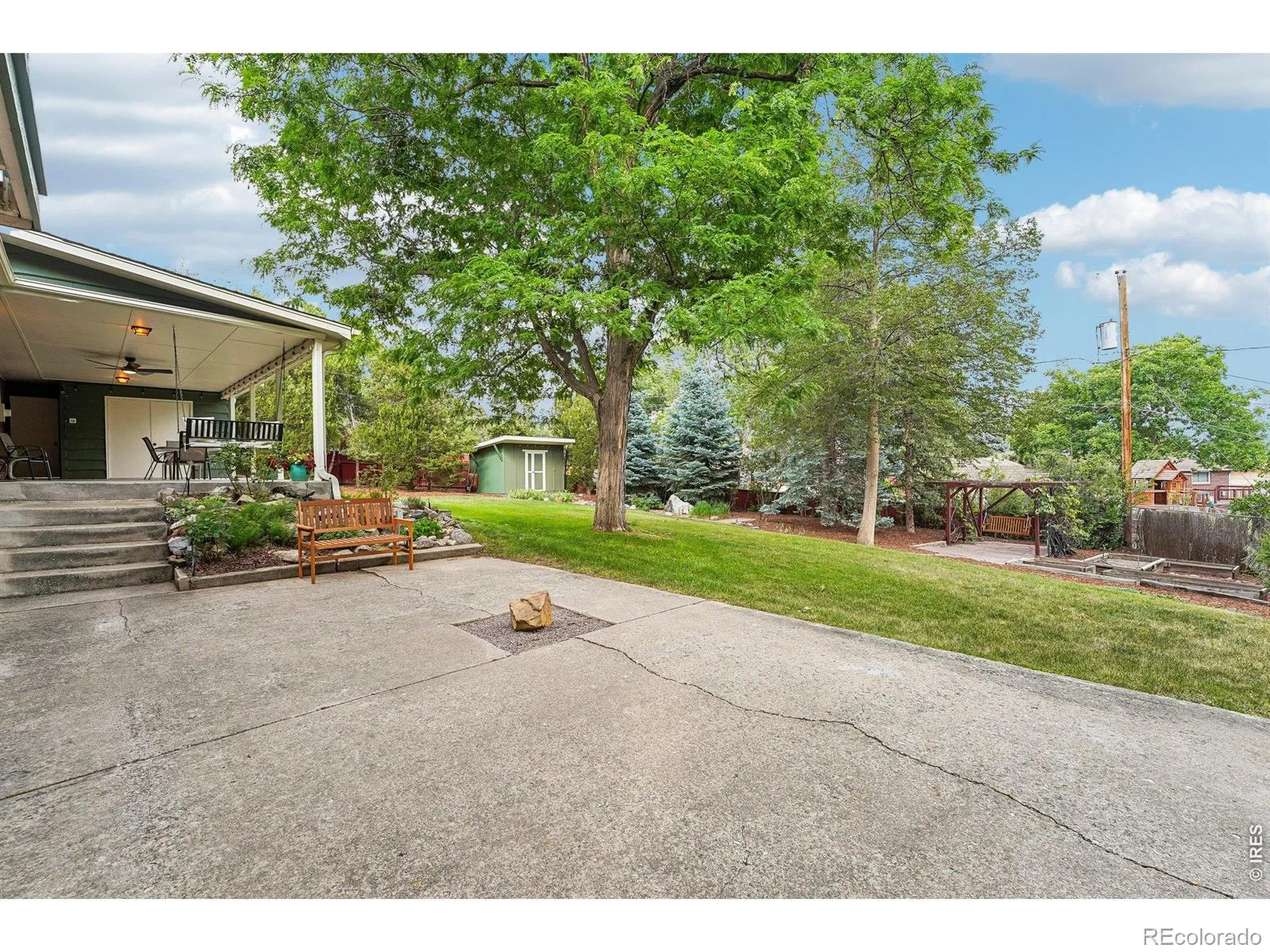2720 S Chase Way Denver CO 80227 | MLS #REC8737363 07142026194312 1600 42
