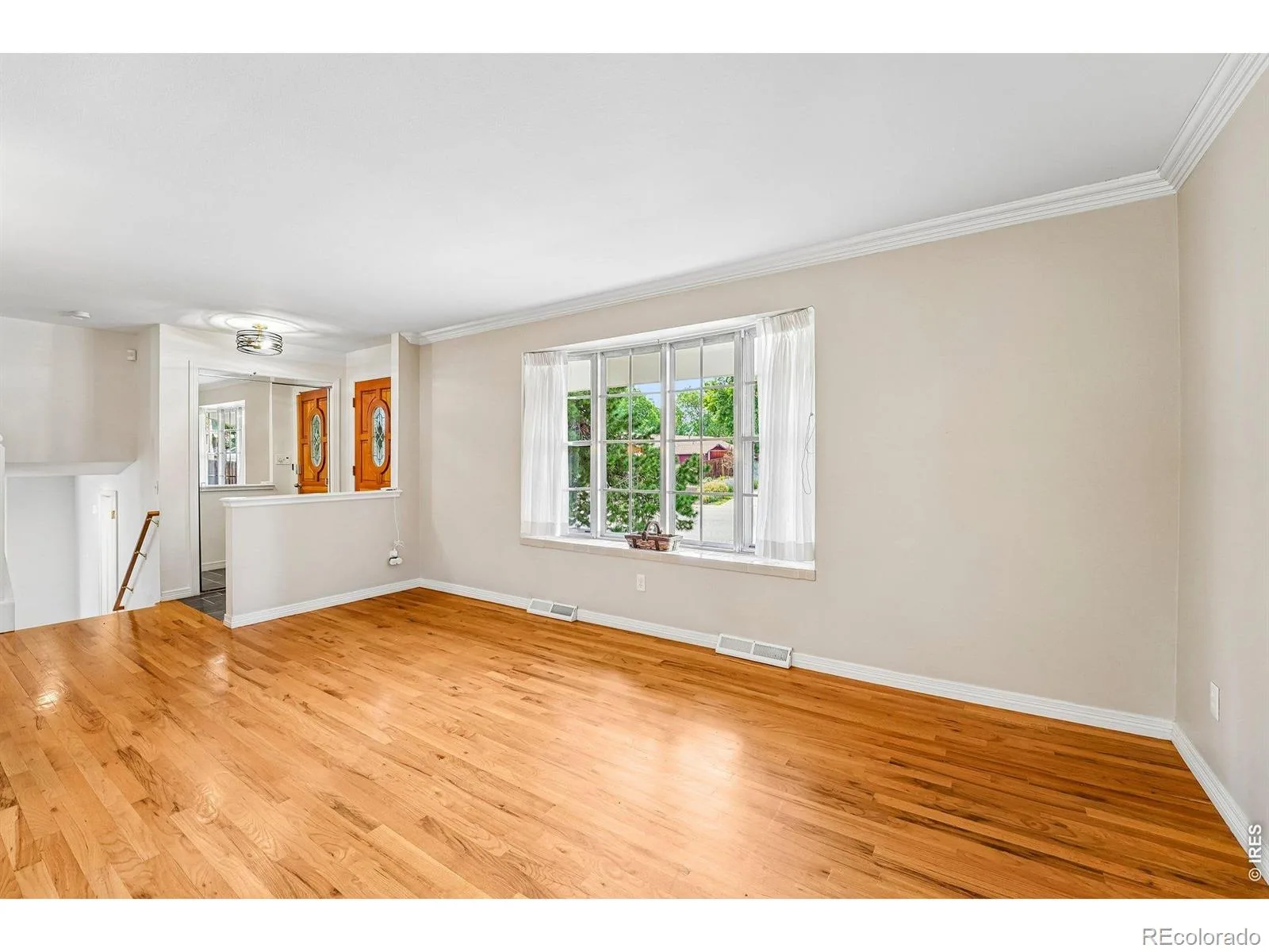 2720 S Chase Way Denver CO 80227 | MLS #REC8737363 07142026194312 1600 6