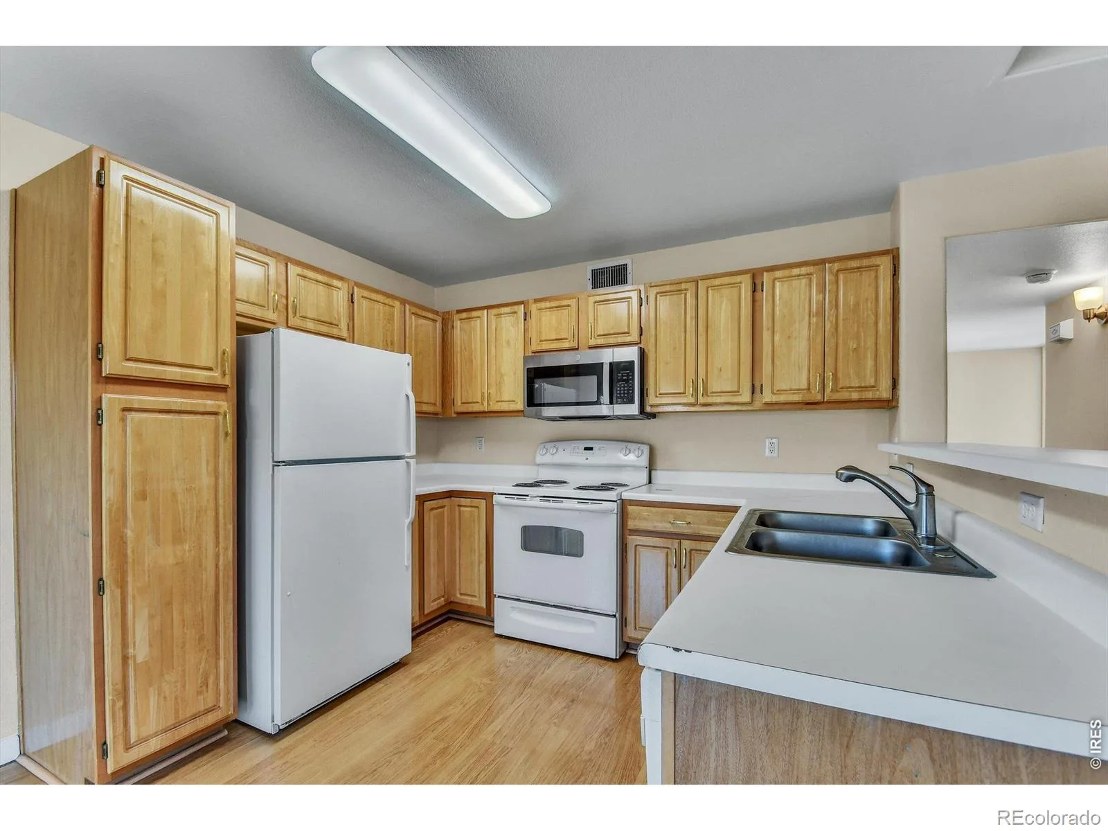 1070 Opal Street #204 Broomfield CO 80020 MLS #RECIR1064167 07162026044623 1600 2