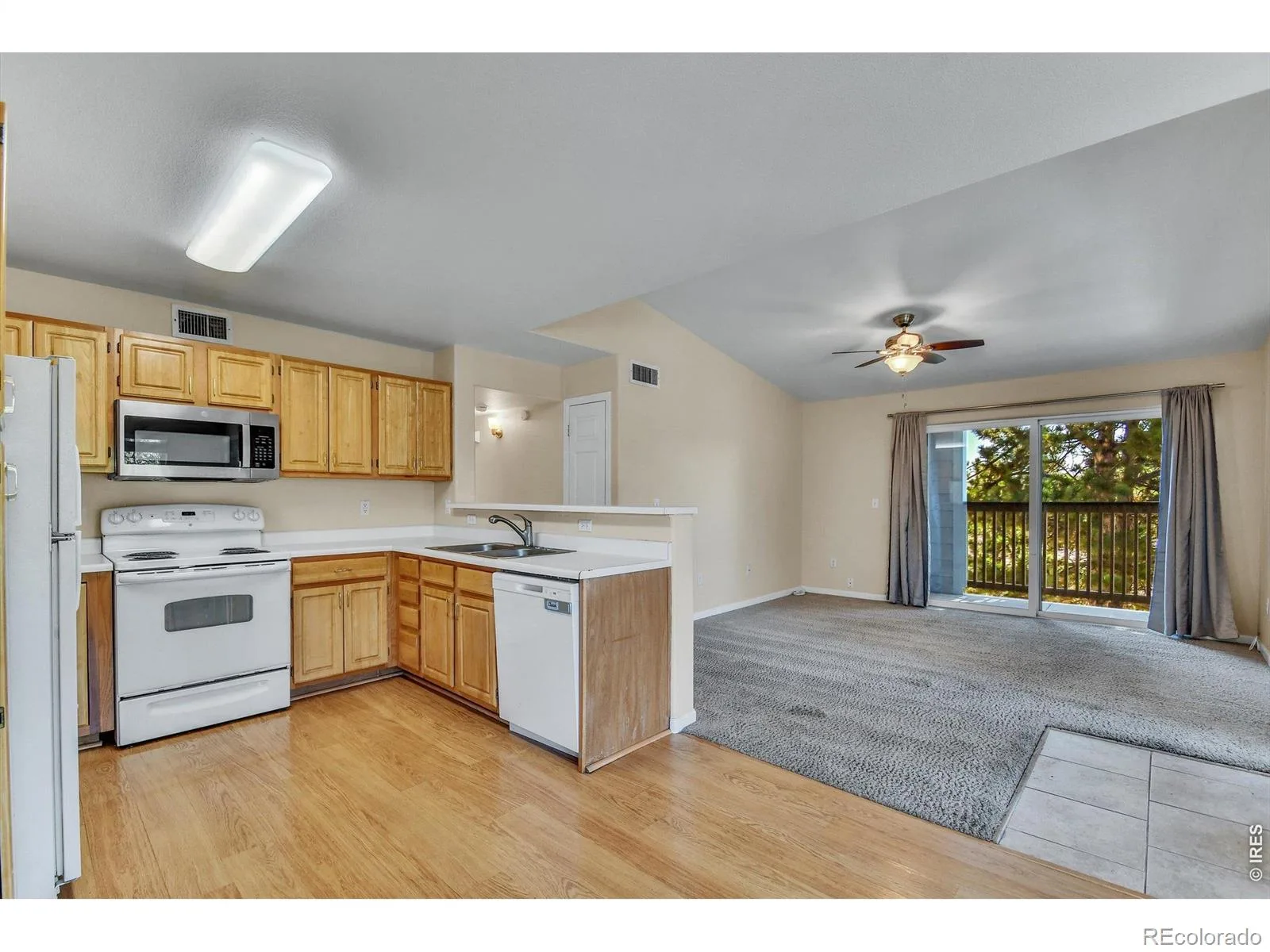 1070 Opal Street #204 Broomfield CO 80020 MLS #RECIR1064167 07162026044623 1600 3