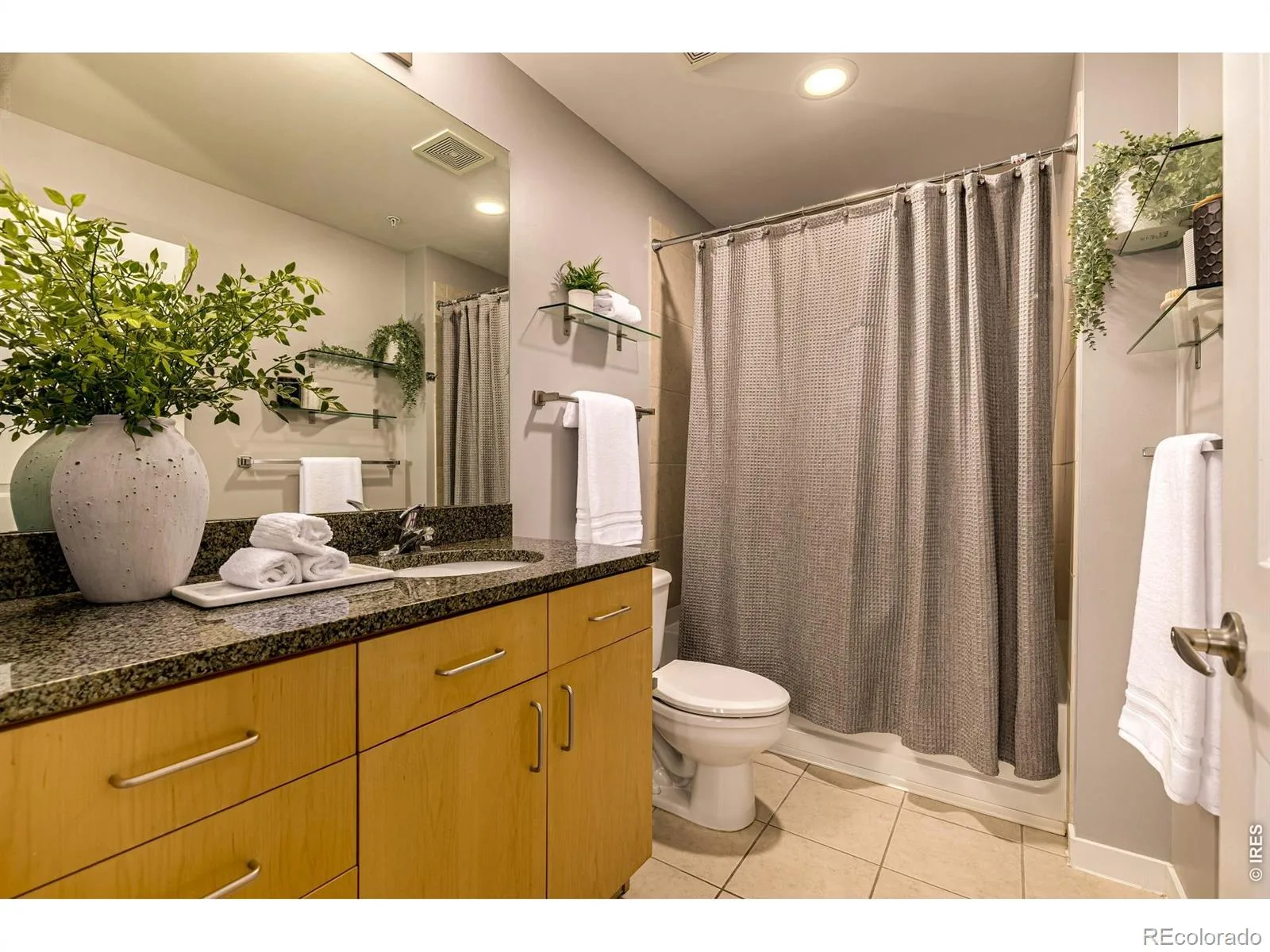1700 Bassett Street #2117 Denver CO 80202 MLS #RECIR1064177 07142026235013 1600 26