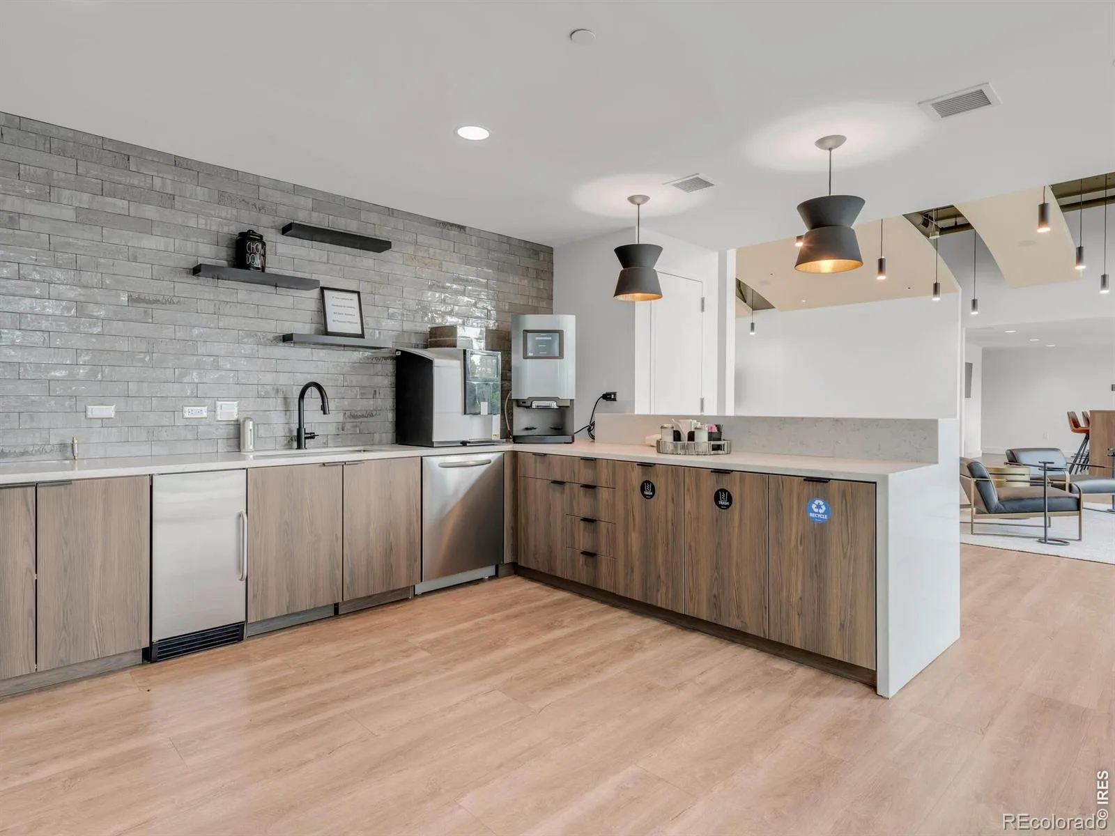 1700 Bassett Street #2117 Denver CO 80202 MLS #RECIR1064177 07142026235013 1600 42