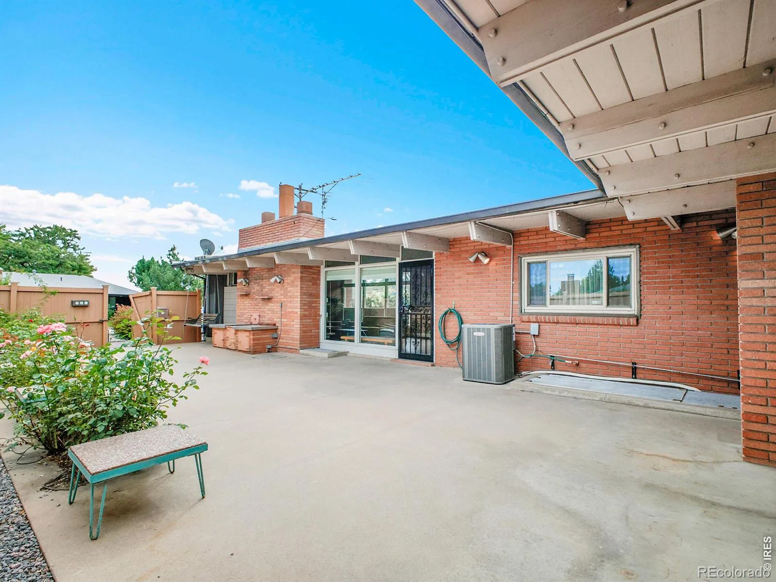 4677 E Hampden Avenue Denver CO 80222 MLS #REC8468694 07142026235131 1600 4