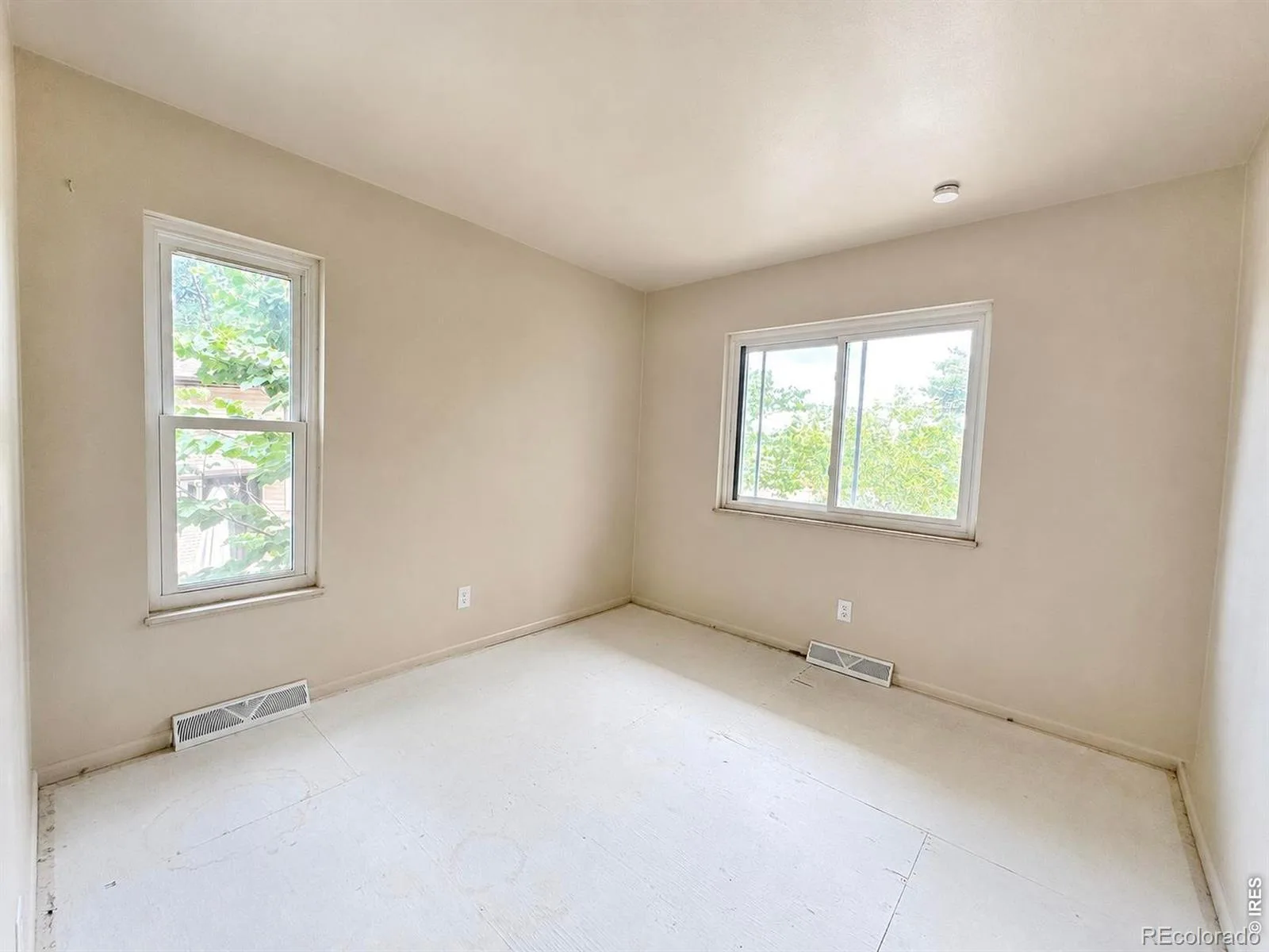 12597 W Maryland Place Lakewood CO 80228 | MLS #RECIR1064237 08172026061030 1600 25
