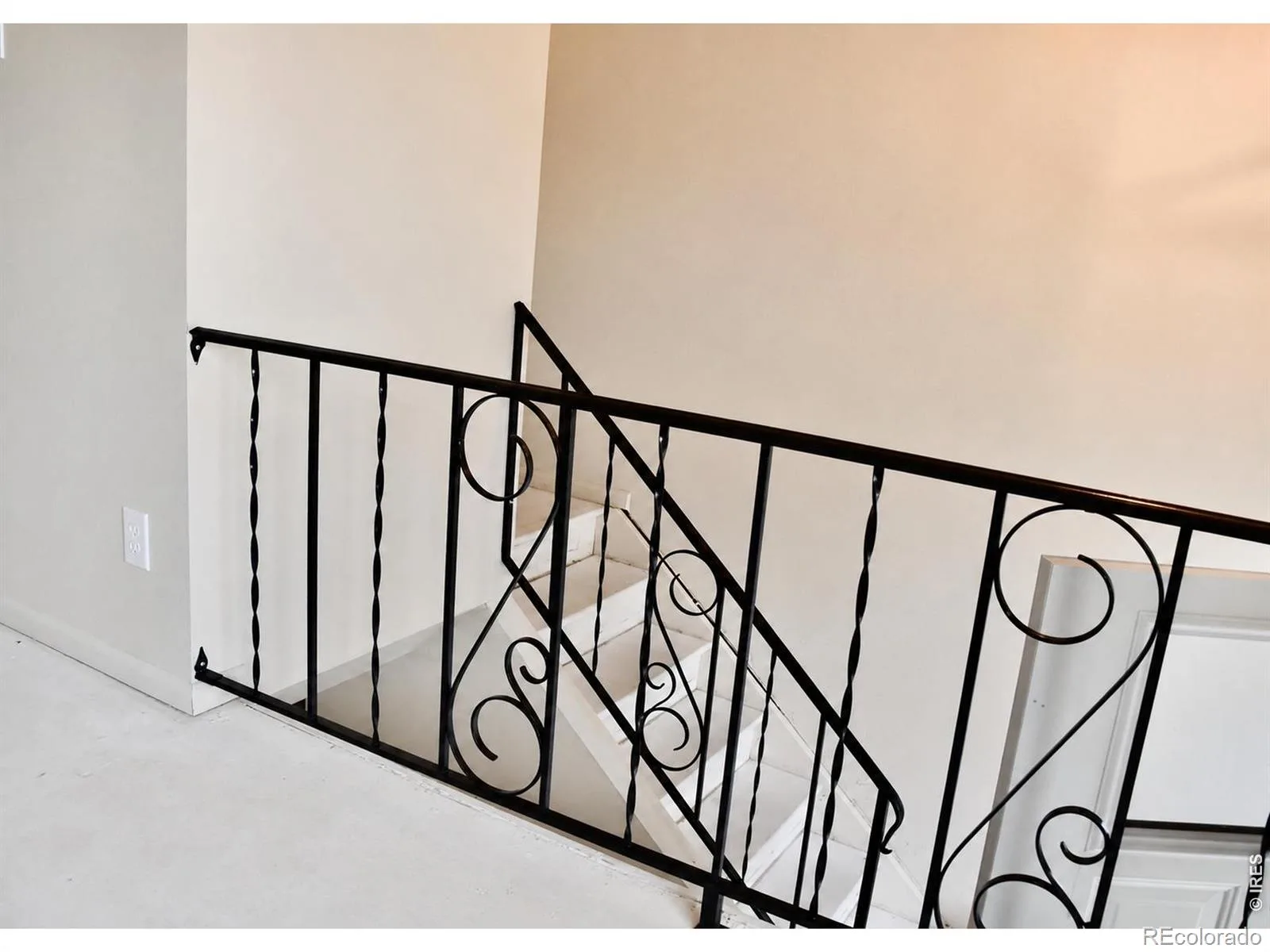 12597 W Maryland Place Lakewood CO 80228 | MLS #RECIR1064237 08172026061030 1600 9
