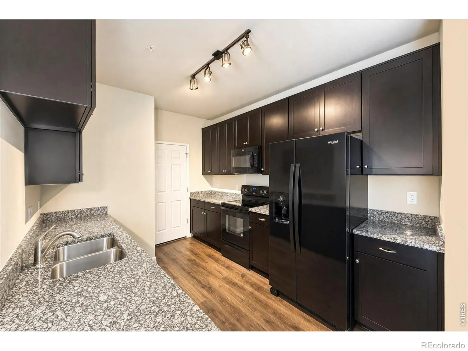 804 Summer Hawk Drive #8104 #8000 Longmont CO 80504 | MLS #RECIR1064259 08082026195630 1600 21