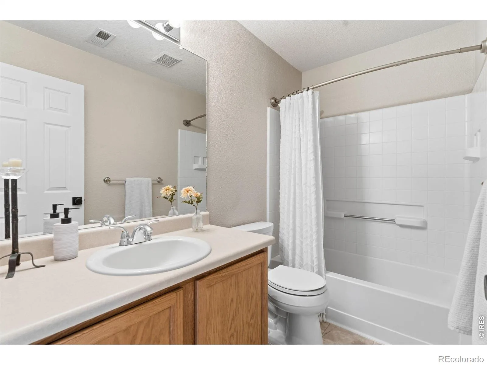 14992 E 117th Avenue Commerce City CO 80603 | MLS #RECIR1064288 07162026000749 1600 33